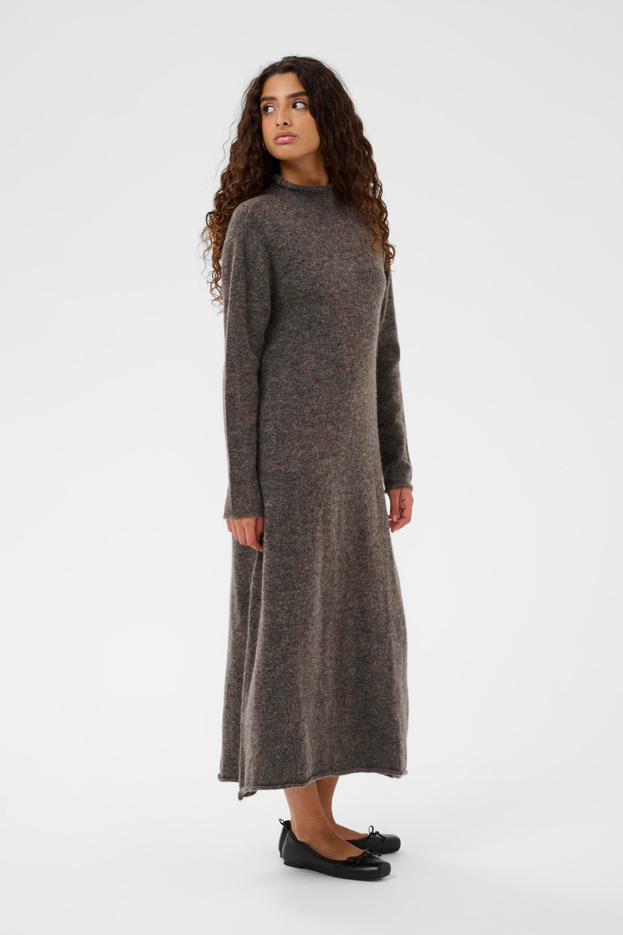 SOAKED IN LUXURY Strickkleid Kleid SLMiya