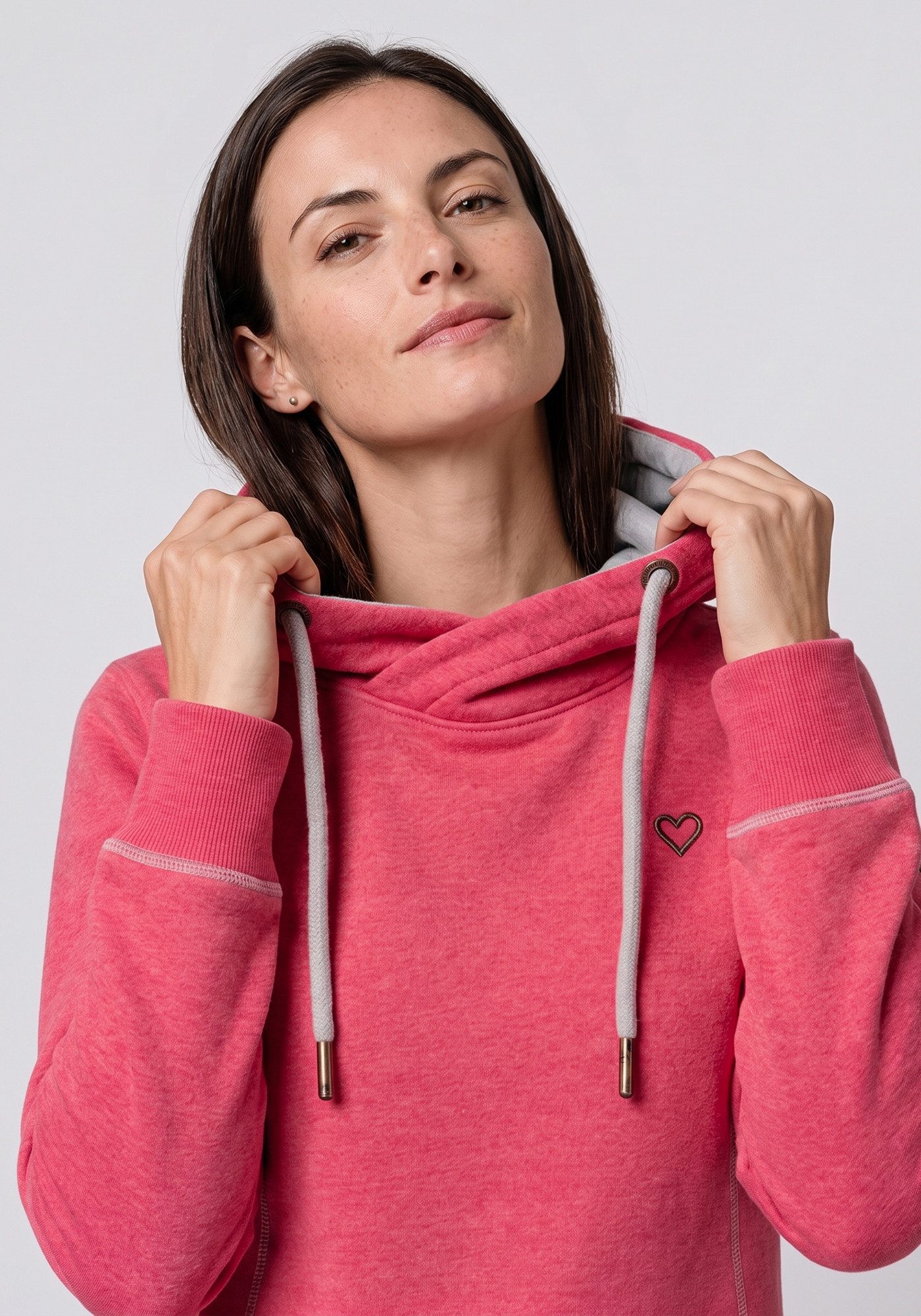 Alife & Kickin Kapuzensweatshirt AlvaAK A schlichtes Kapuzensweatshirt mit Herz-Aufnäher, länger geschnitten – Bild 3 von 5