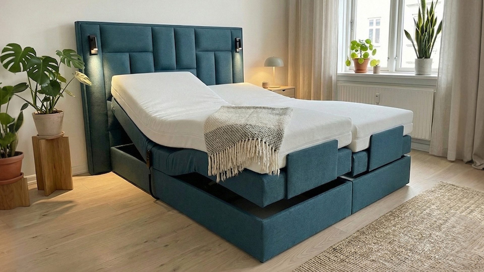 PAARA Boxspringbett elektrisch verstellbar mit LED Beleuchtung inkl. Matratze und Topper, mit einzigartigem Belüftungssystem