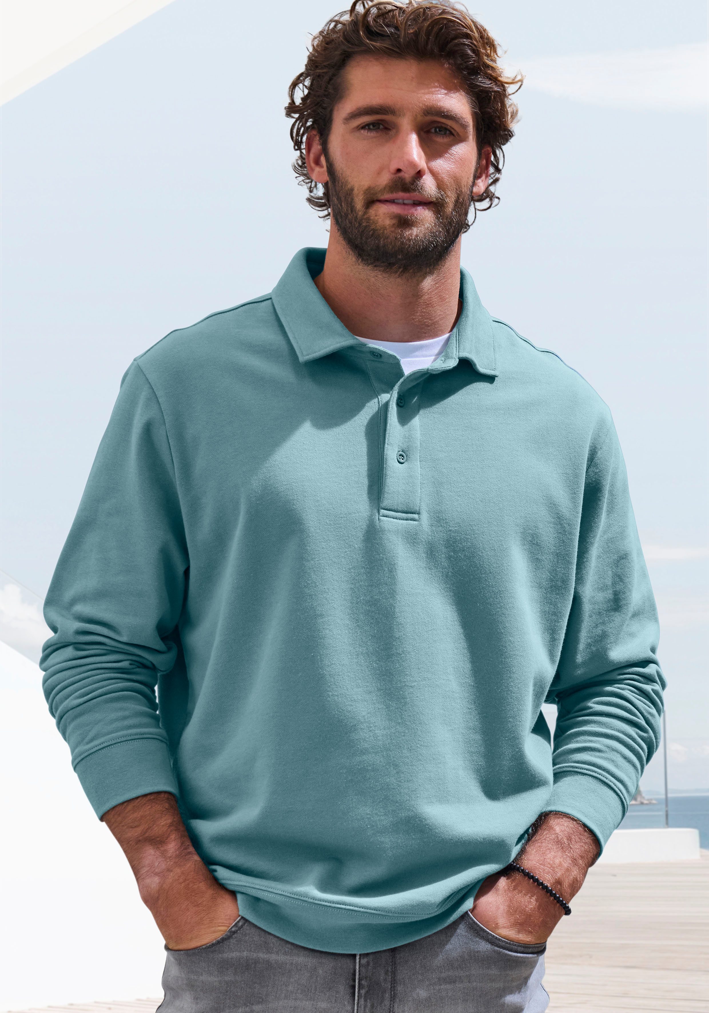 Sweatshirt