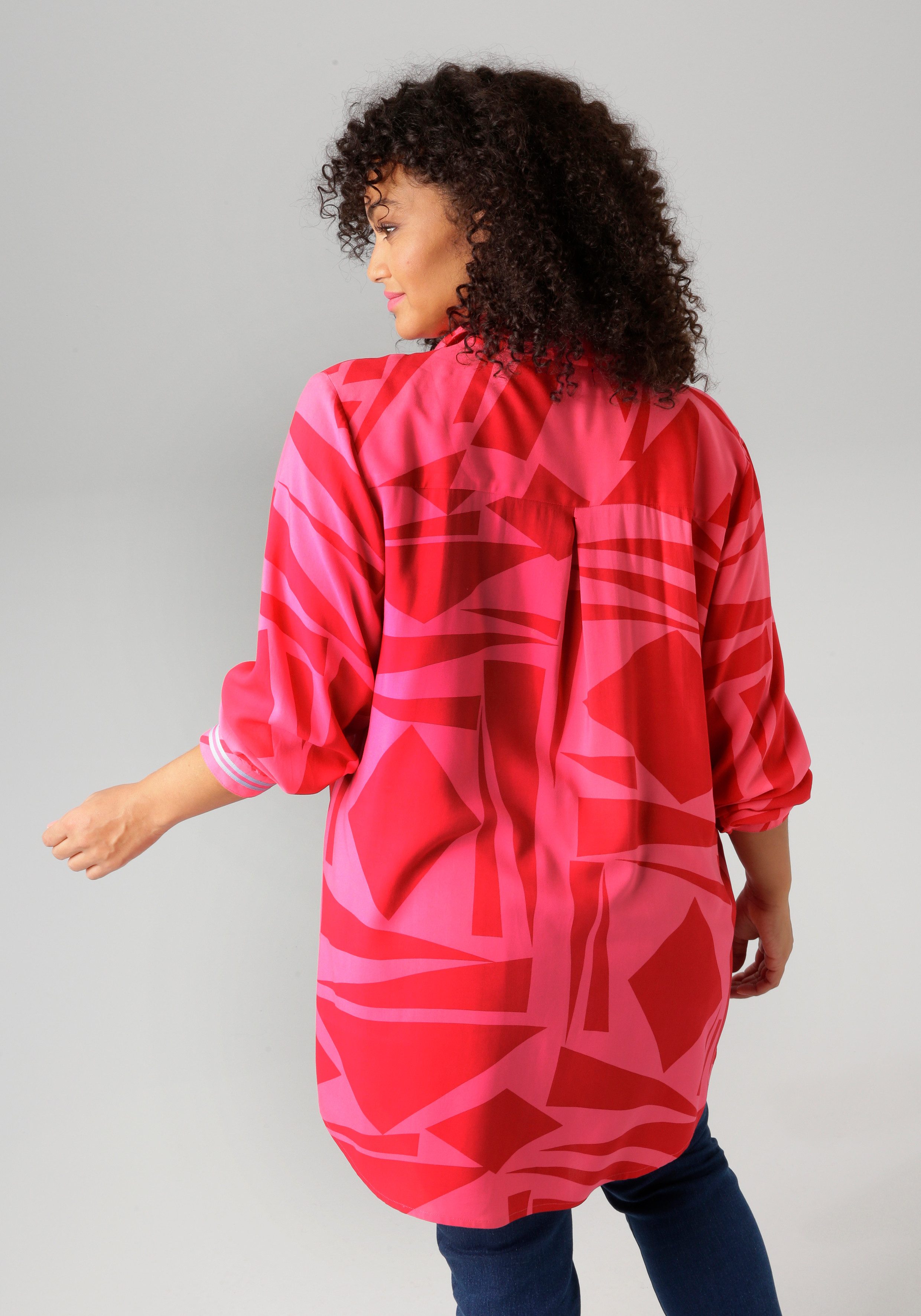 Aniston PLUS Longbluse mit farbenfrohem, großflächigem Druck günstig online kaufen