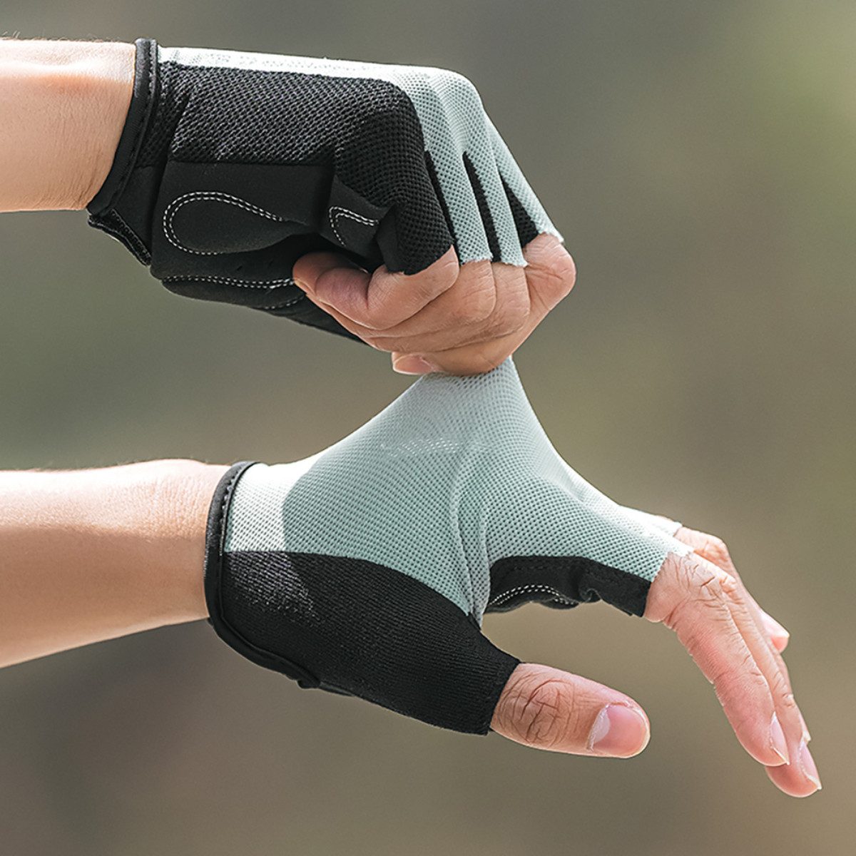 Wozinsky Fahrradhandschuhe WRR-02 (1 Paar) Griffige Fahrradhandschuhe mit Ausziehhilfen handschützend
