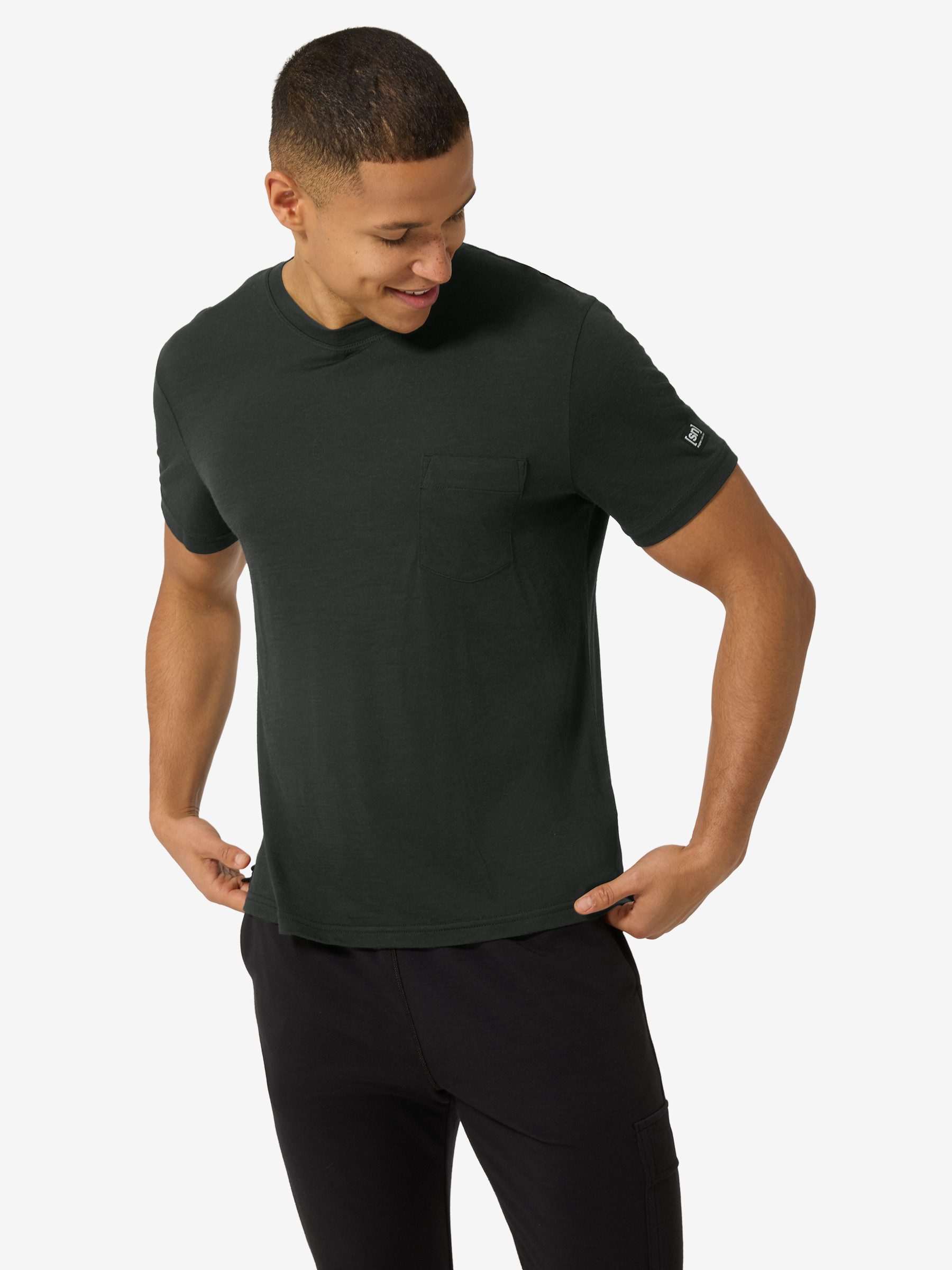 SUPER.NATURAL T-Shirt für Herren,Merino M POCKET TEE Brusttasche, atmungsaktiv