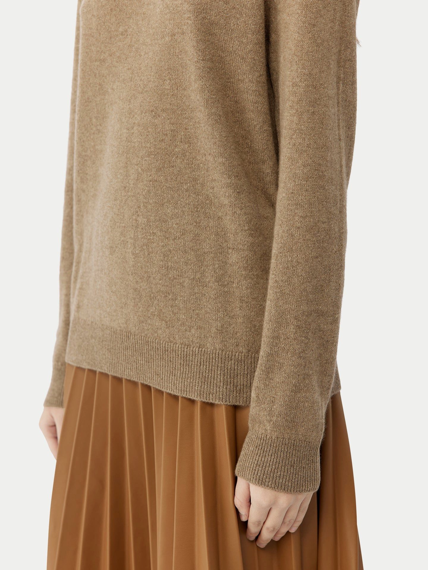 GOBI Cashmere Rundhalspullover Naturfarbe 99€ Kaschmir-Set aus Pullover und Mütze – Bild 5 von 5