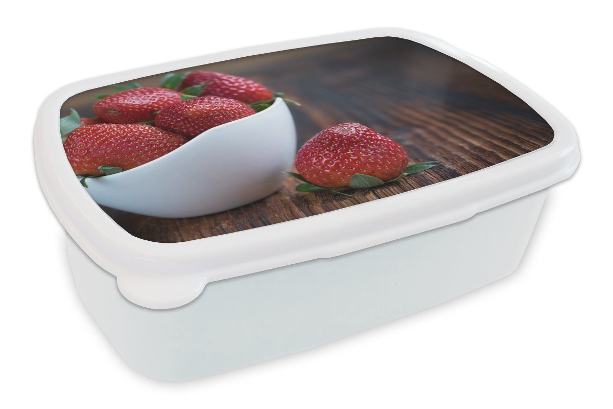 MuchoWow Lunchbox Erdbeere - Schale - Obst, Kunststoff, (2-tlg), Brotbox für Kinder und Erwachsene, Brotdose, für Jungs und Mädchen weiß