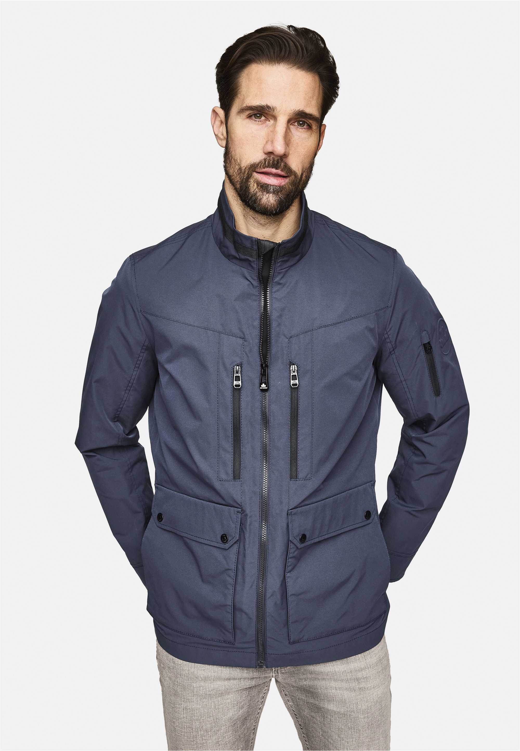 Outdoorjacke shape memory