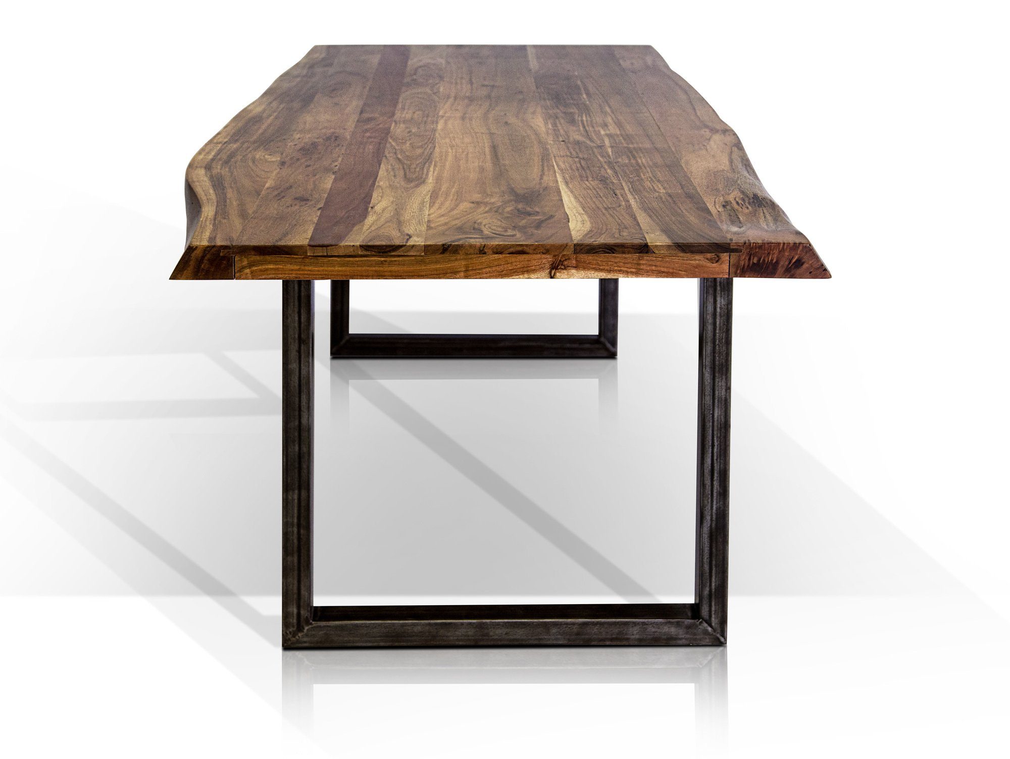 Baumkantentisch, GERA Moebel-Eins lackiert Akazie Material Esstisch, Massivholz/Metall,