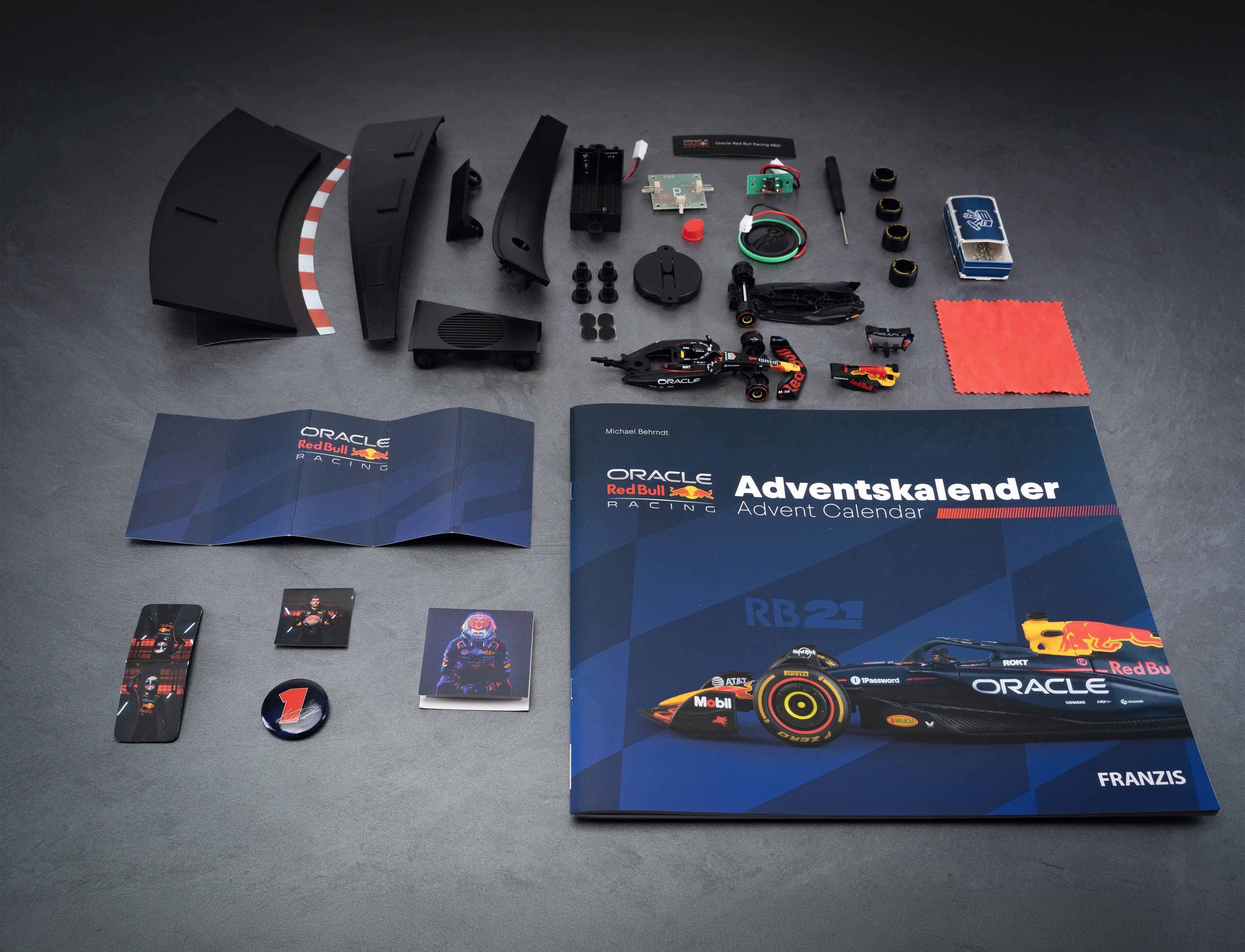 Franzis Adventskalender Oracle Red Bull Racing Adventskalender Formel 1 – Bild 3 von 5