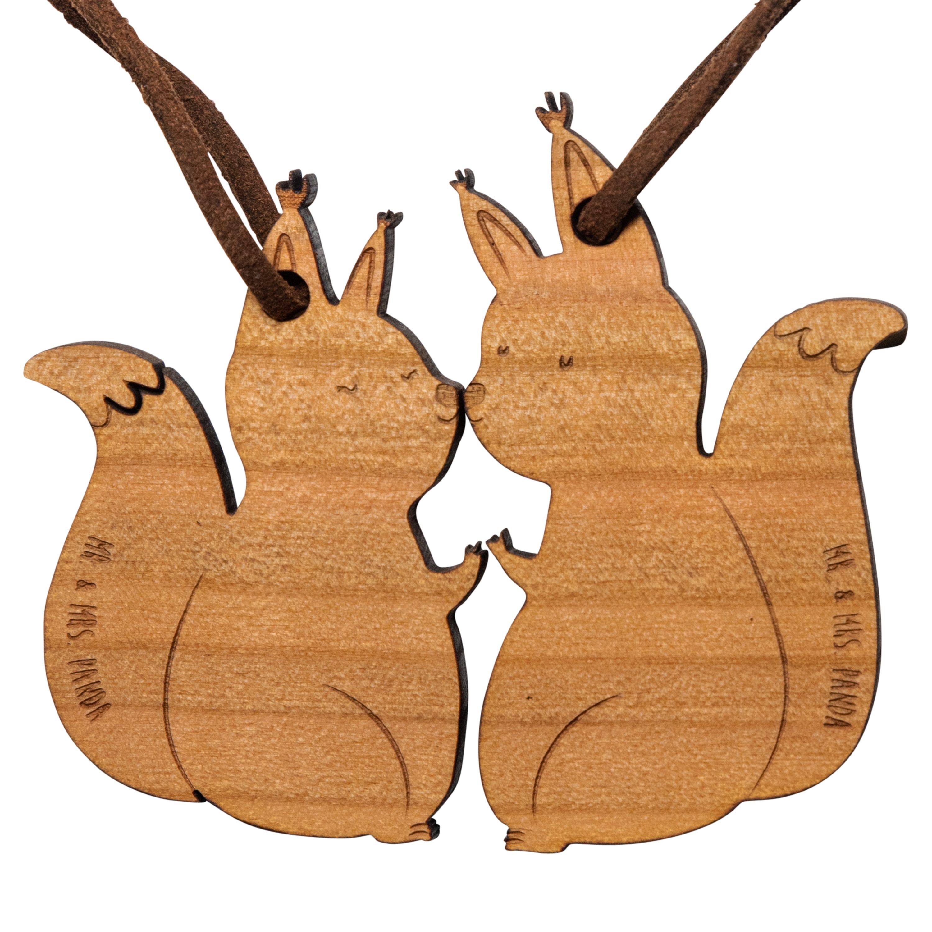 Mr. & Mrs. Panda Schlüsselanhänger Eichhörnchen Zweisamkeit - Geschenk, Jahrestag geschenk, Freund, Schu (1-tlg)