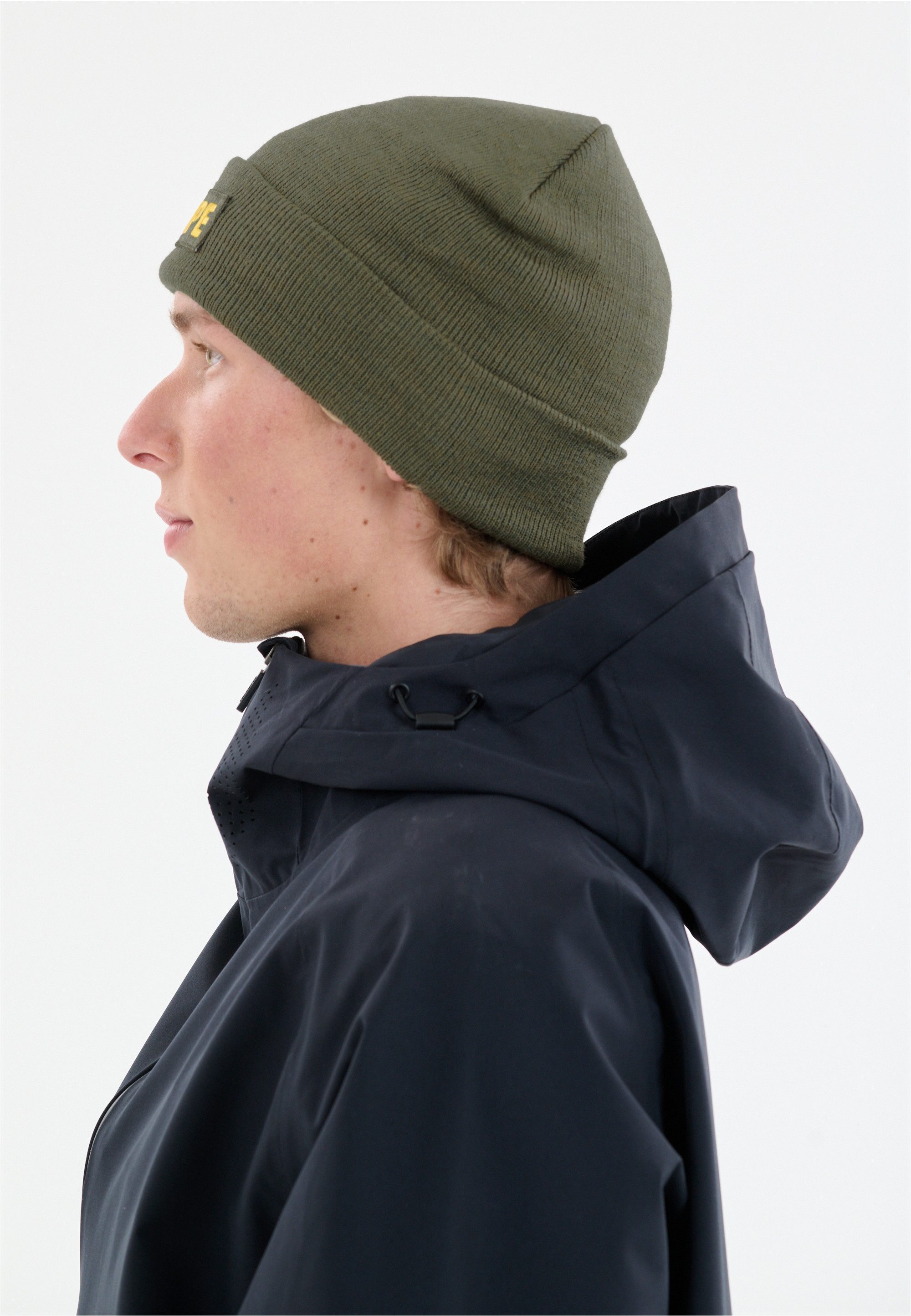 SLOPE Beanie Wren (1-St) im hippen, warmen und atmungsaktiven Design