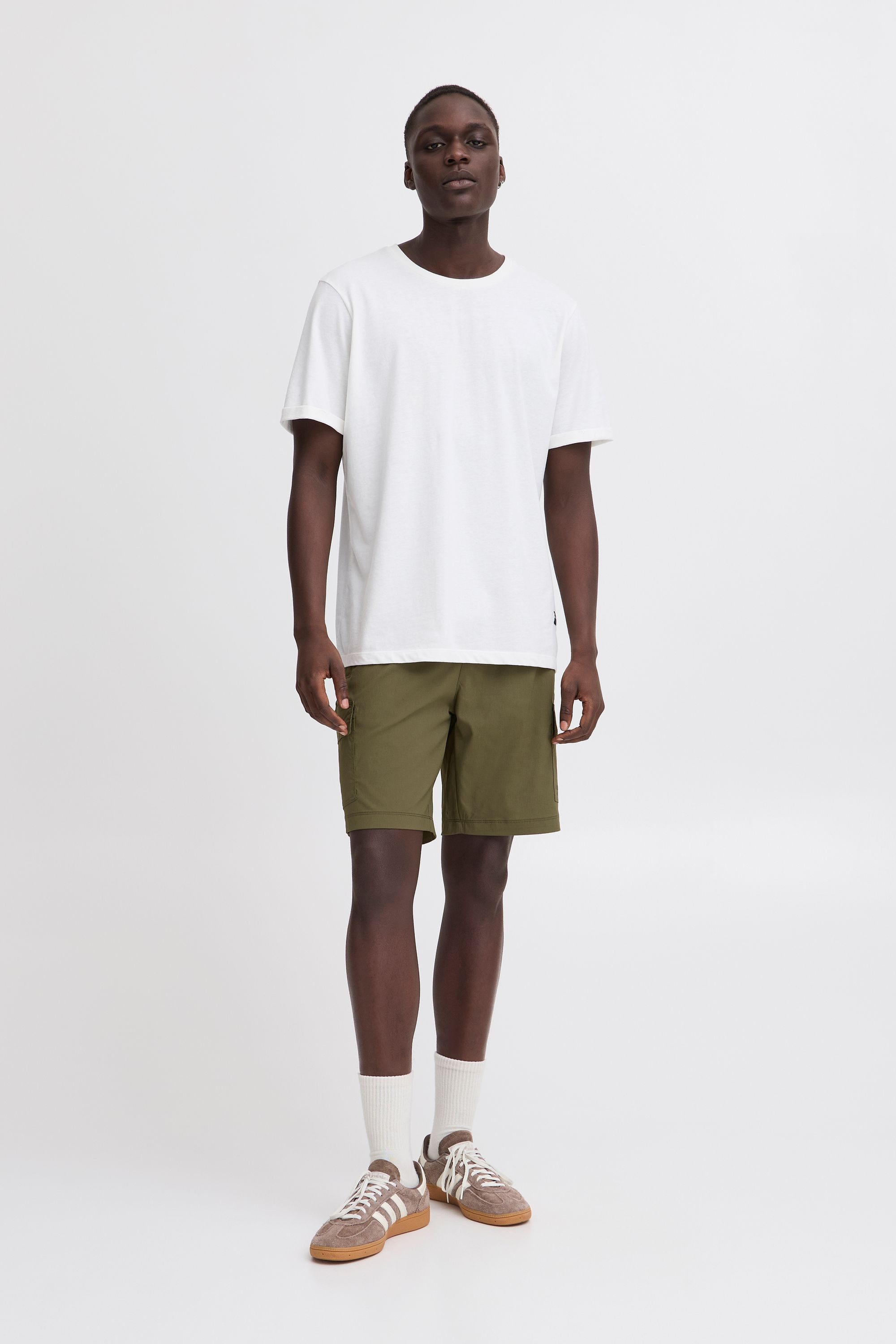Blend Cargoshorts BHEdgar Lässige Cargo-Shorts mit Taschen