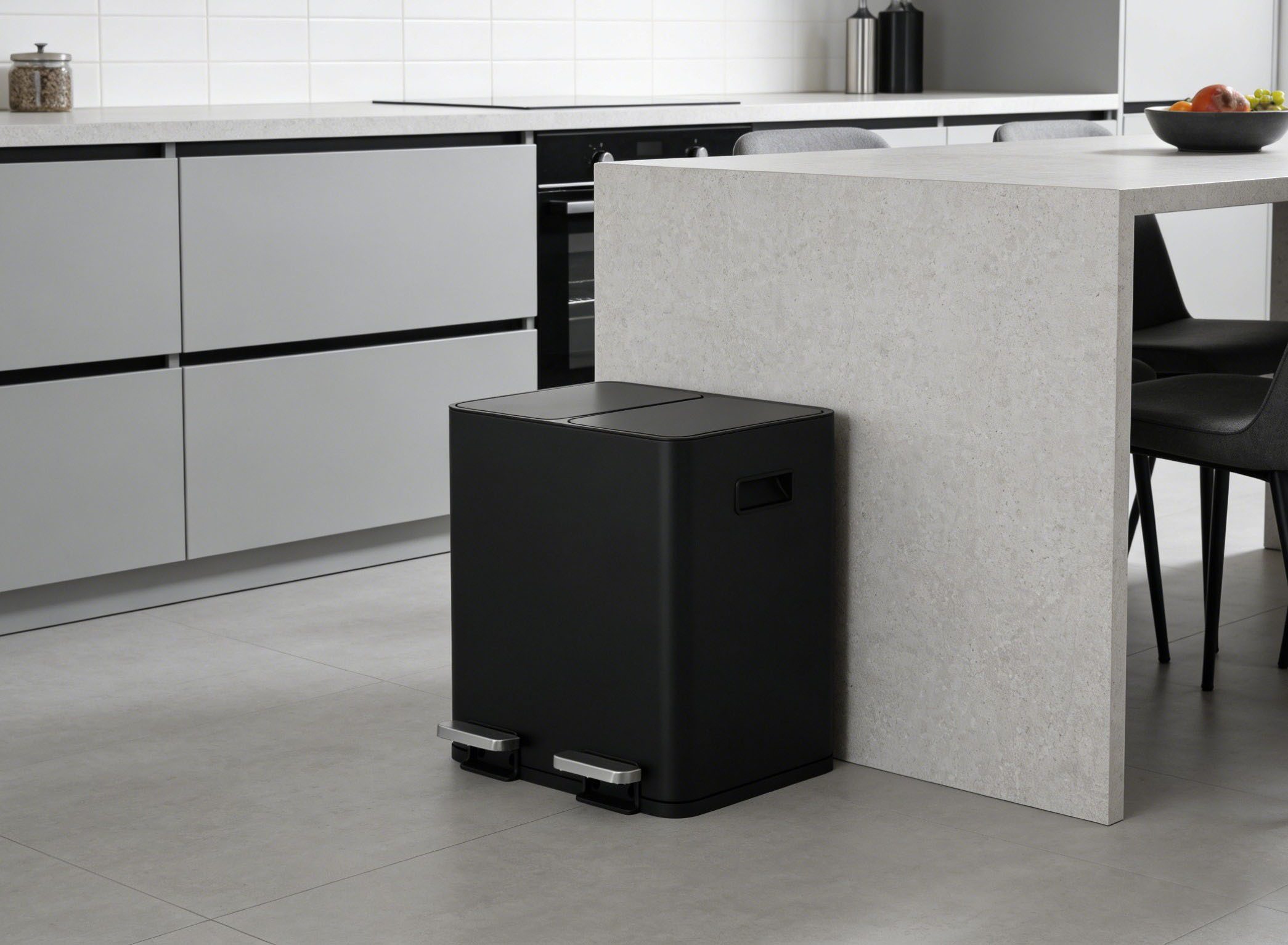 OTTO home Mülleimer Garrin, Soft Close, m. 2 Fächern, Fassungsvermögen 2x15 L bzw. 2x30 L, Mülltrennsystem mit 2 separaten Innenbehältern und Fußtrittpedalen
