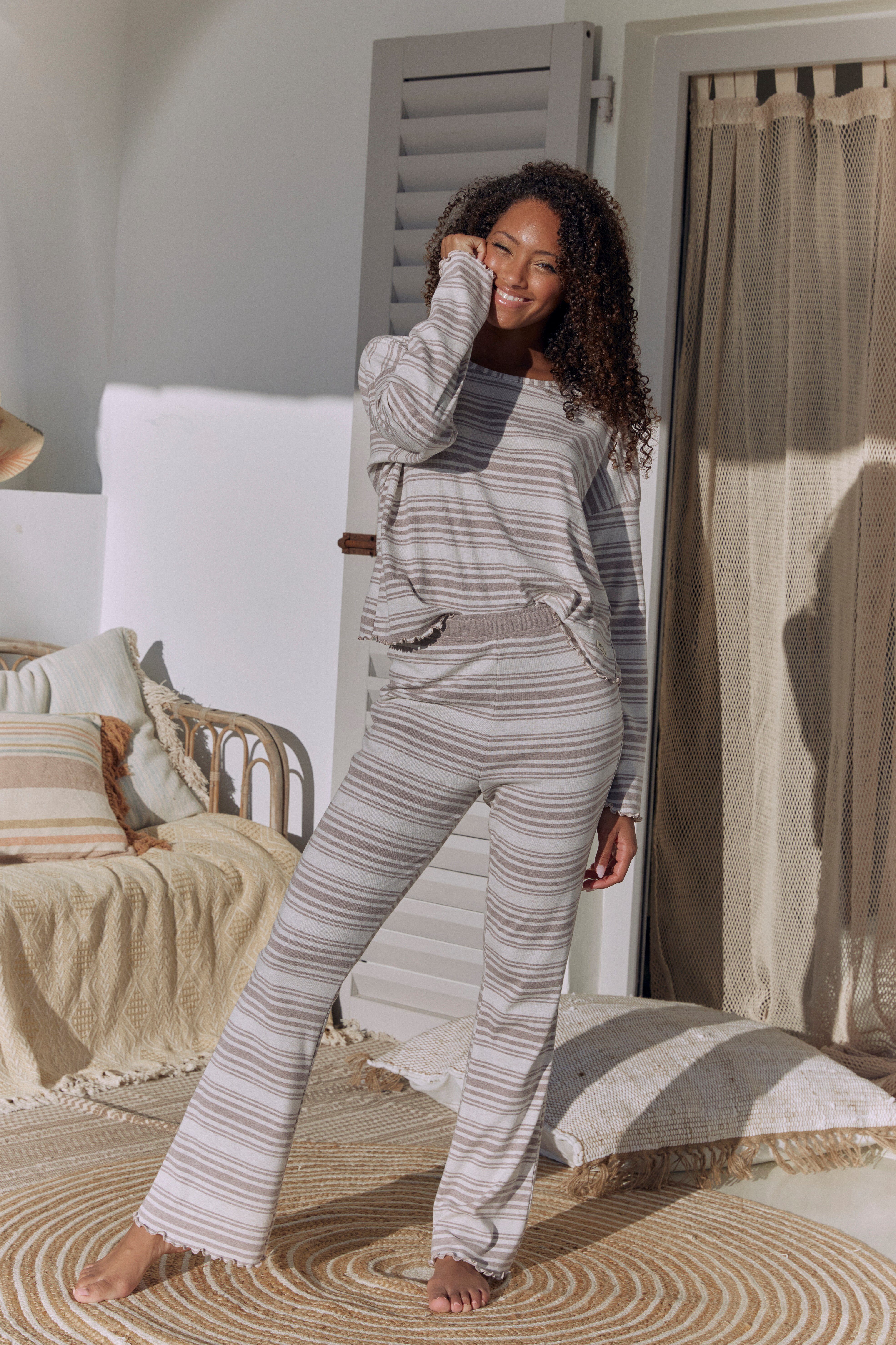 s.Oliver Pyjamaoberteil (1-teilig) mit Babylock-Details