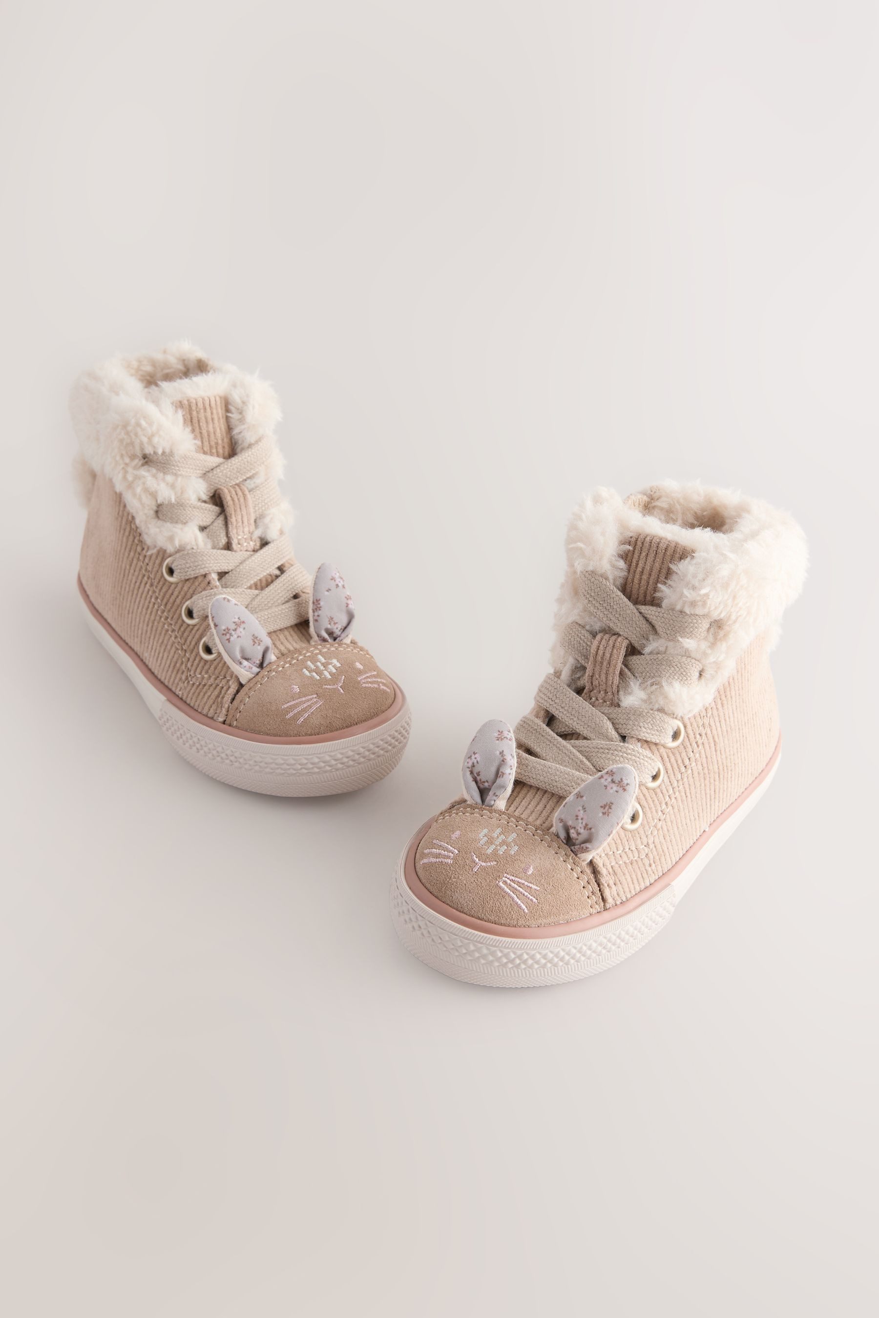 Next Hi-Top-Sneaker mit Figur, weite Passform günstig online kaufen