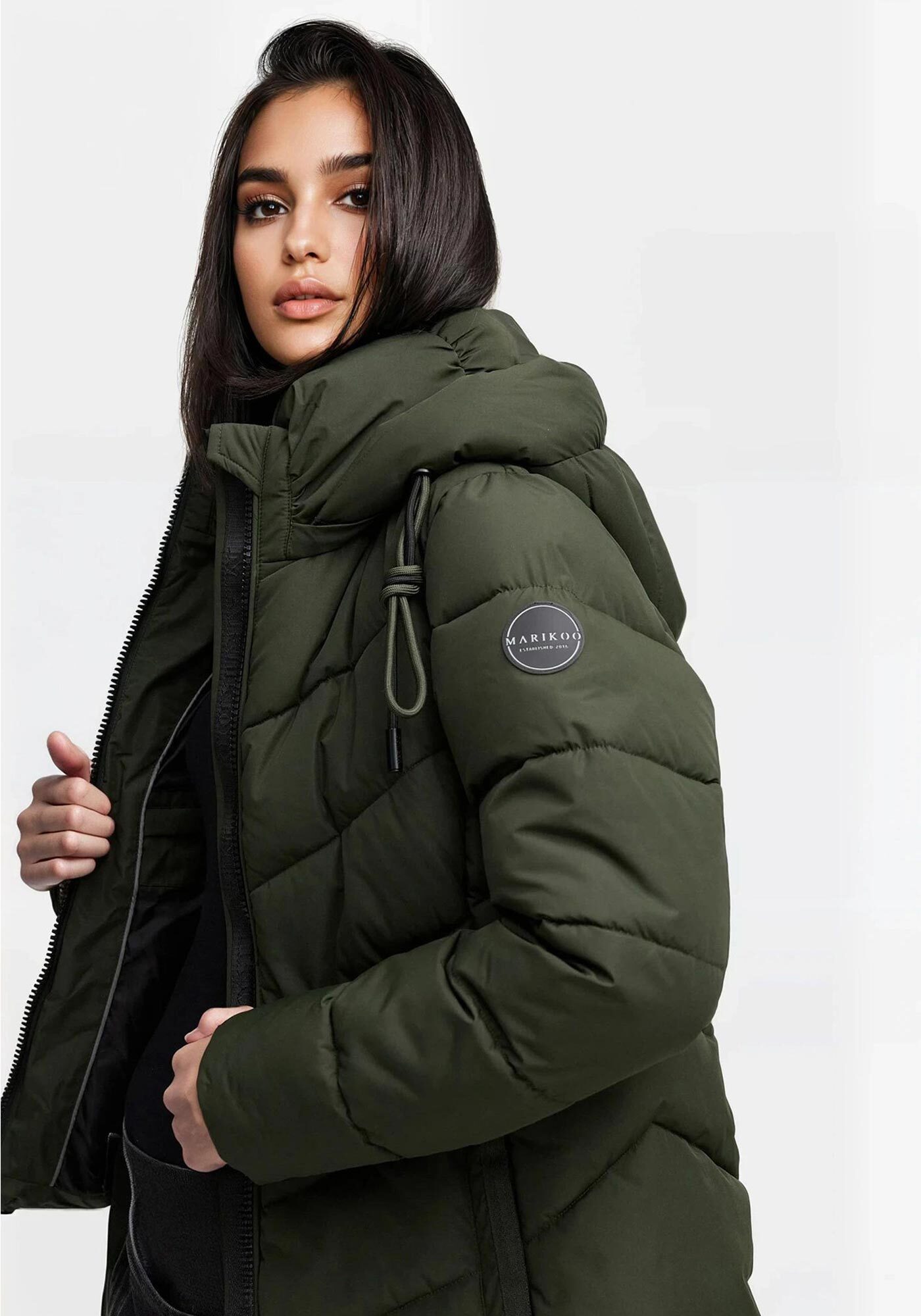 Marikoo Winterjacke Sahnemausii mit abnehmbarer Kapuze und hohem Kragen