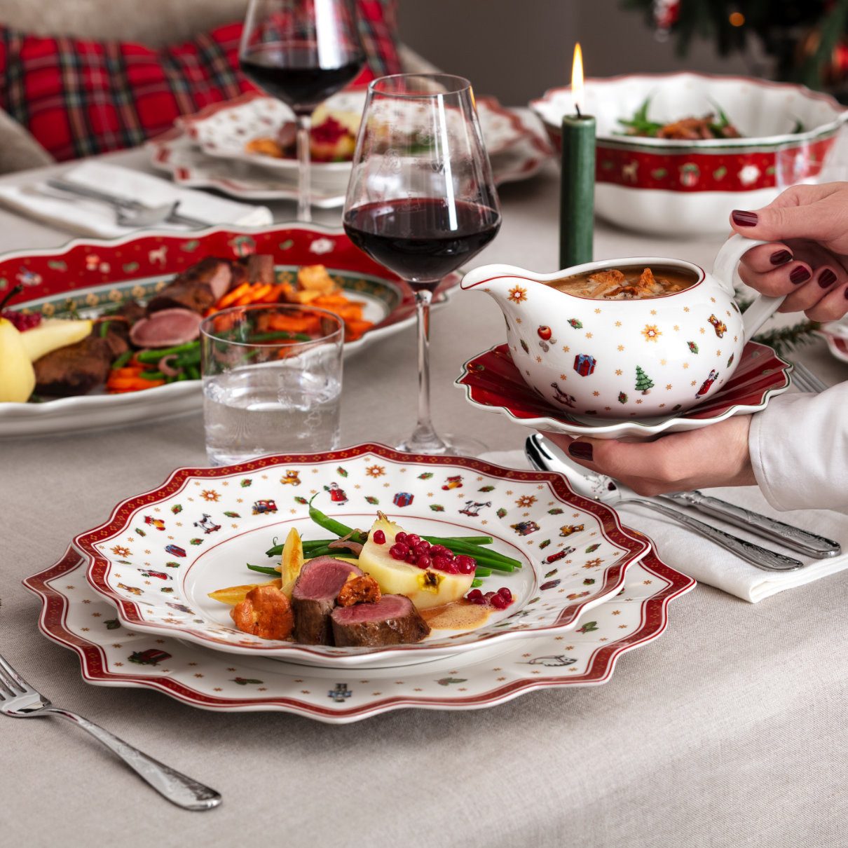 Villeroy & Boch Papierserviette Winter Specials Weihnachtsdekoration, 33x33 cm – Bild 3 von 5