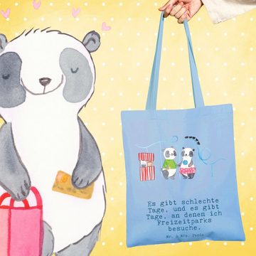 Mr. & Mrs. Panda Tragetasche Pandas Freizeitpark besuchen - Sky Blue - Geschenk, Danke, Sport, Sch (1-tlg), Design-Highlight
