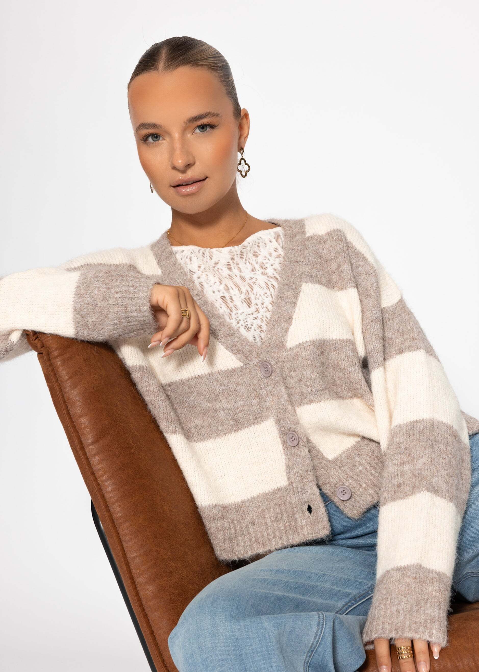 SASSYCLASSY Cardigan Cardigan mit Blockstreifen für Damen Kuschelige Strick günstig online kaufen