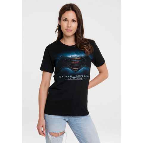 LOGOSHIRT T-Shirt Batman v Superman - Justice mit großem Superhelden-Print