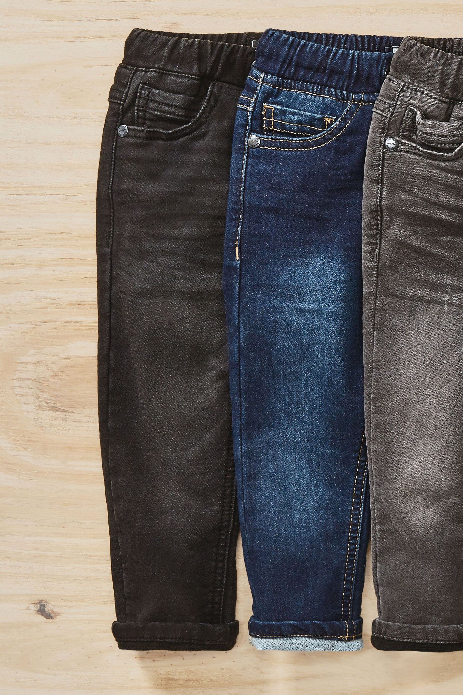 Next Slim-fit-Jeans Jogginghose Black Denim aus Denim (1-tlg)