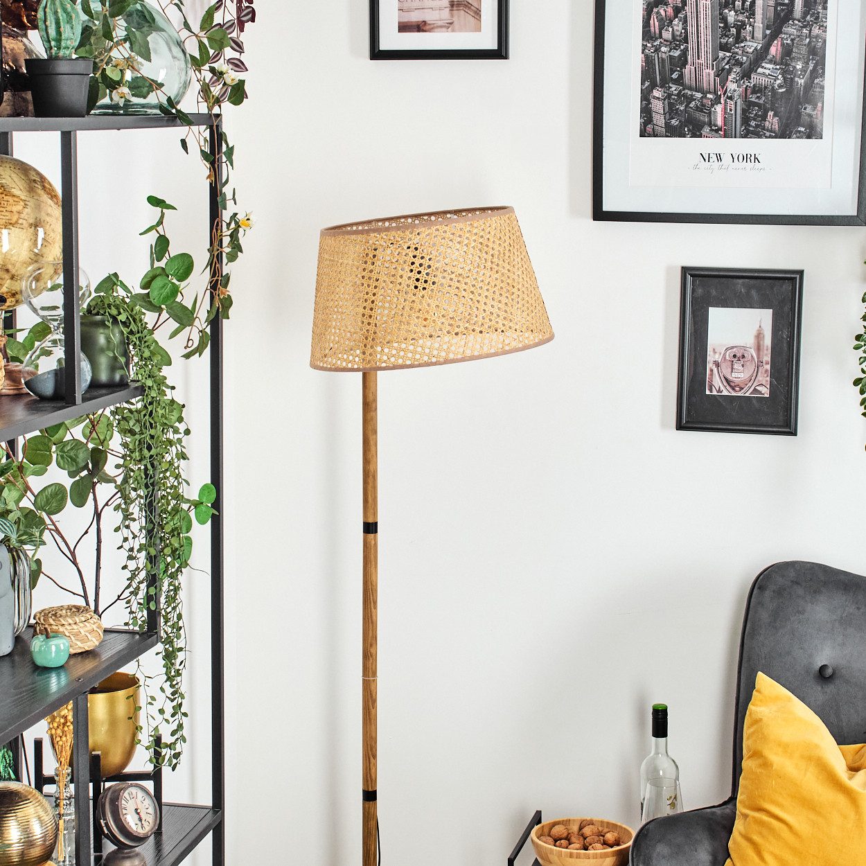 hofstein Stehlampe Stehlampe mit Holzfuß und Schirm aus Rattan/Wienergeflecht, ohne Leuchtmittel, Boho-Style, skandinavisches Design (45 cm), Fußschalter, 1 x E27