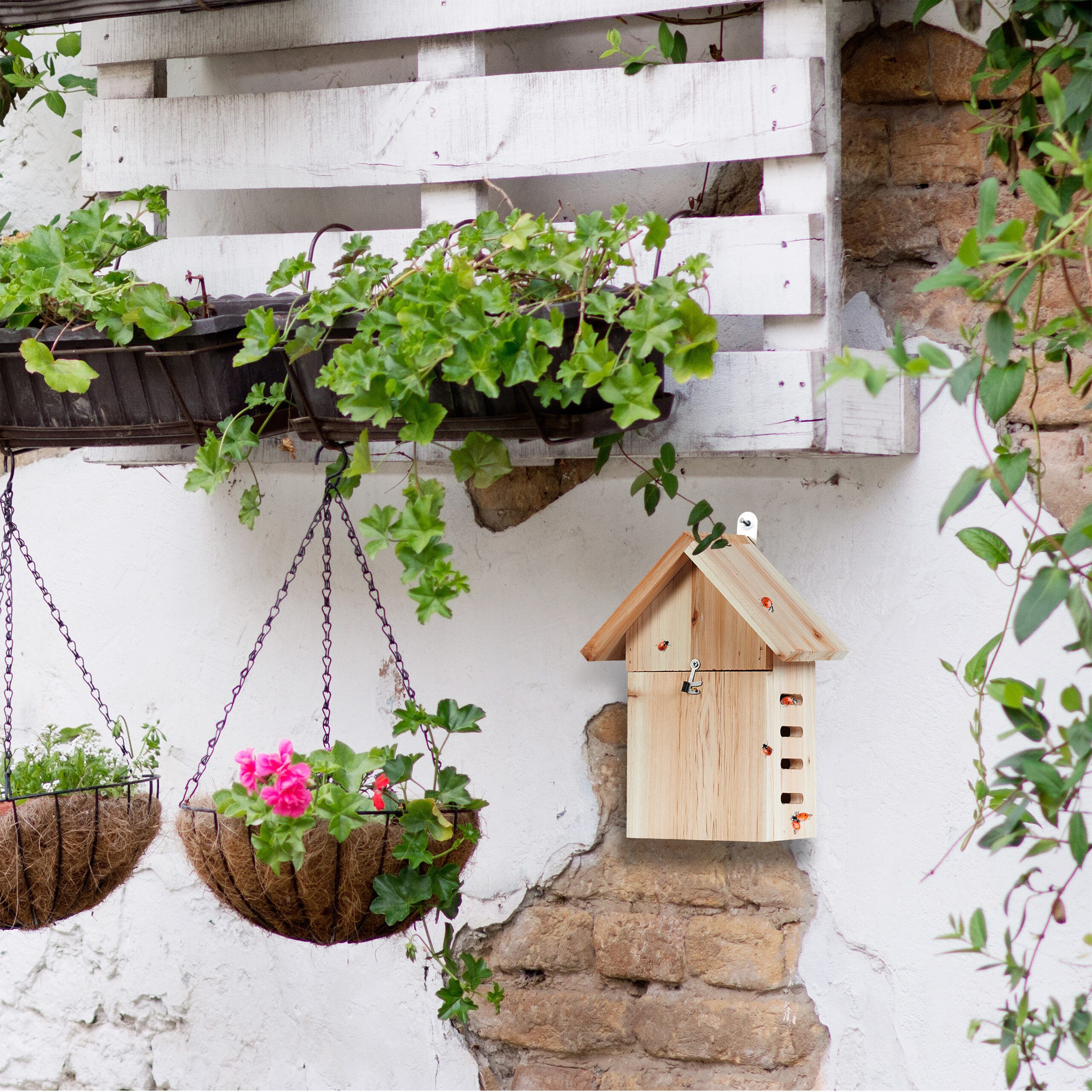 relaxdays Insektenhotel Marienkäferhaus aus Holz, (1-St)