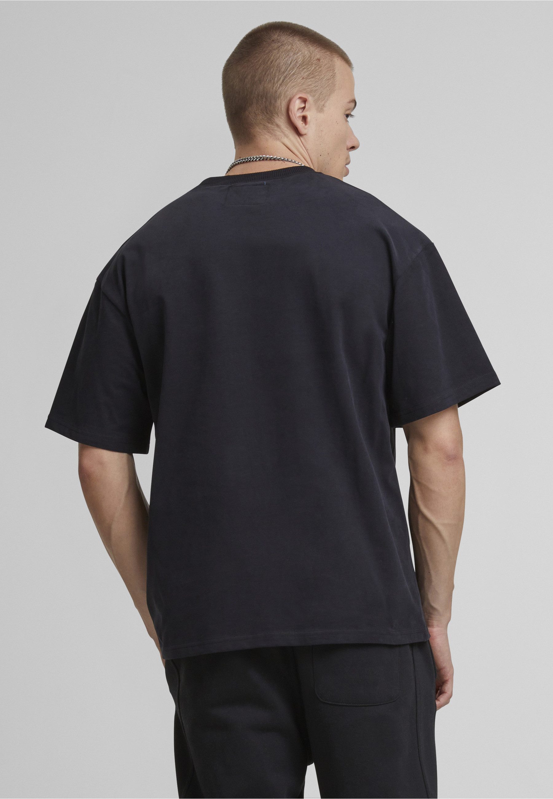 PEQUS T-Shirt PEQUS PEQUS Front Logo T-Shirt (1-tlg)