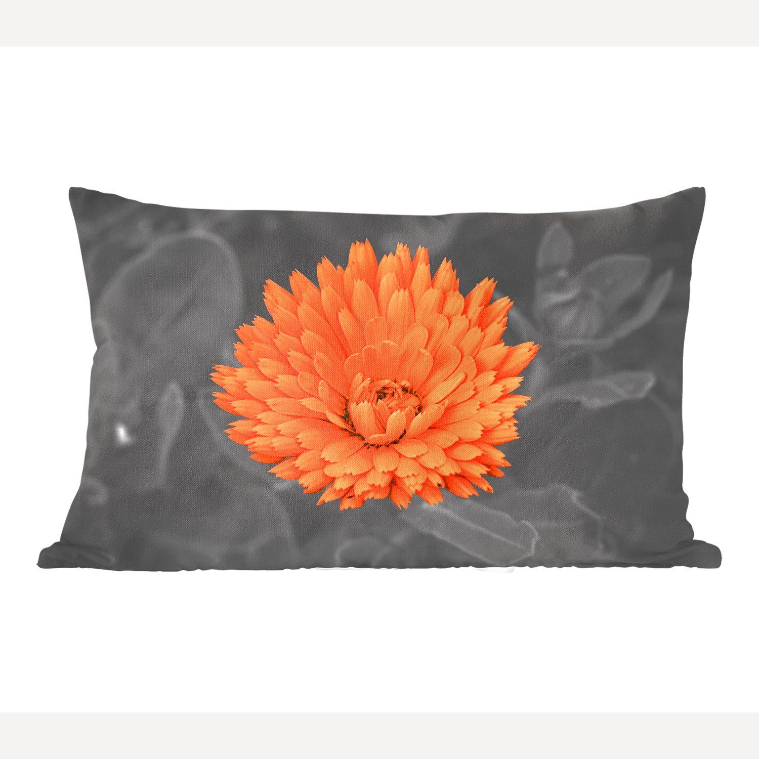 MuchoWow Dekokissen Blumen - Orange - Schwarz - Weiß, Wohzimmer Dekoration, Zierkissen, Dekokissen mit Füllung, Schlafzimmer