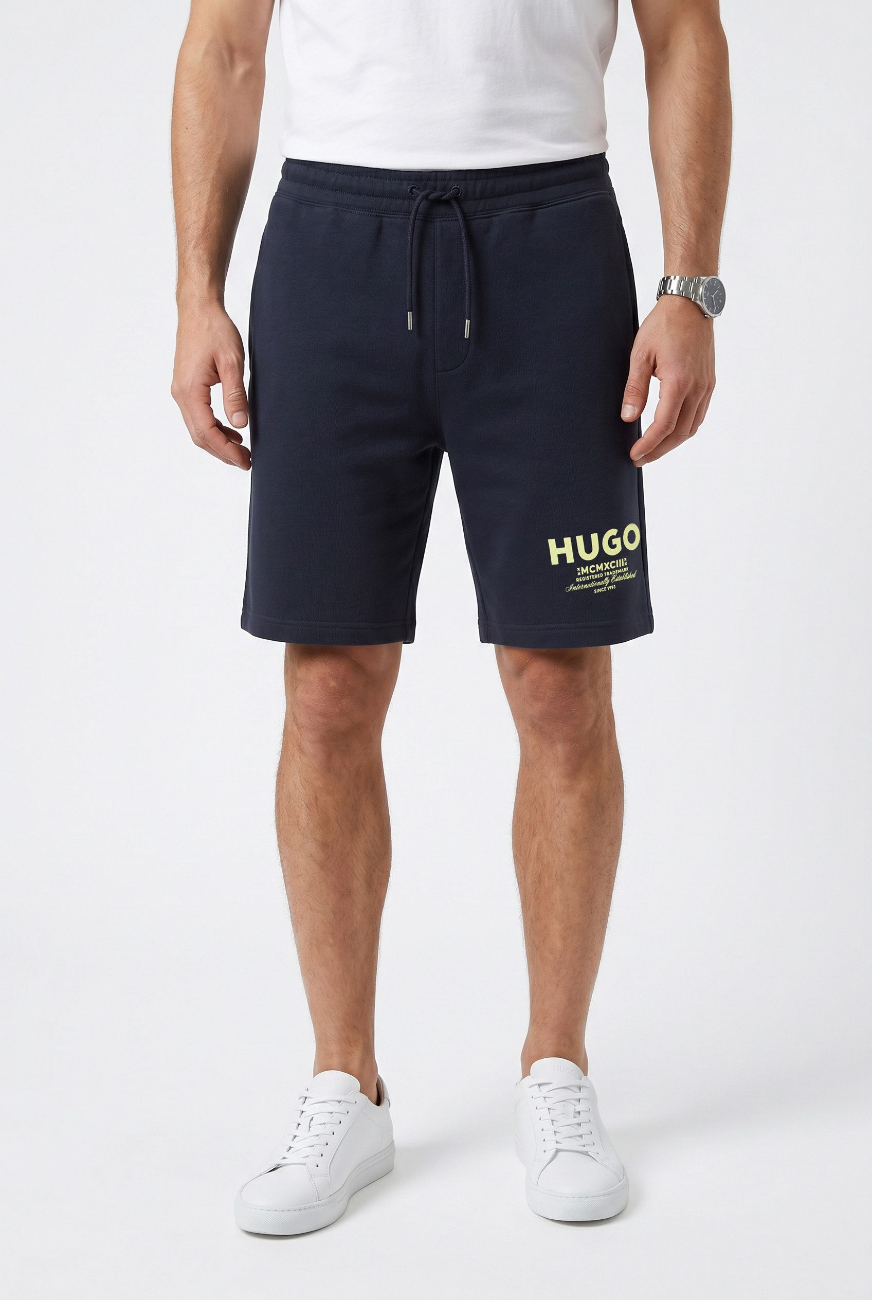 HUGO Sweatshorts Nomario mit großem Druck