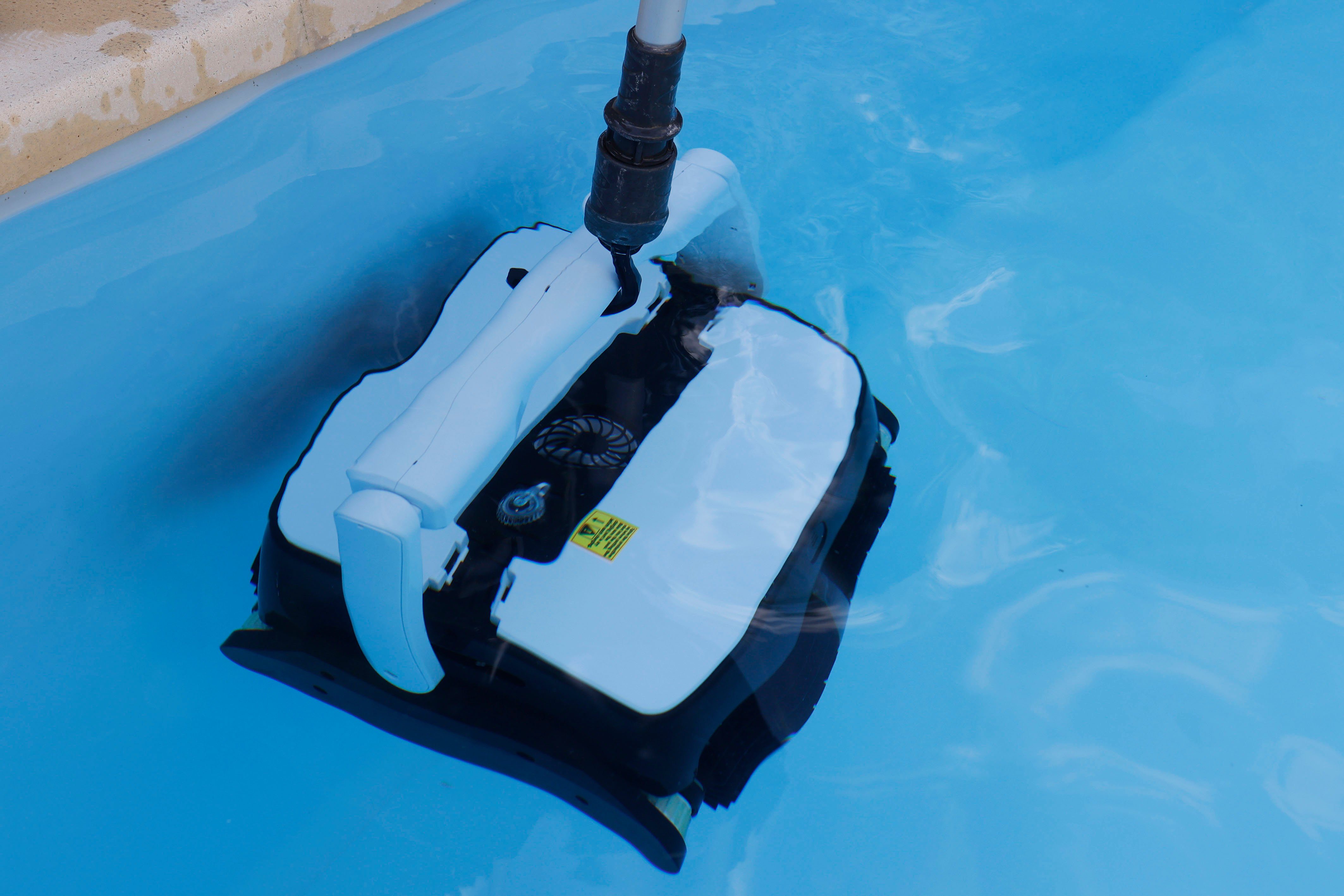 Ubbink Poolroboter RobotClean Accu XL Pro, akkubetrieben, für Reinigung von Boden, Wand und Wasserstandslinie