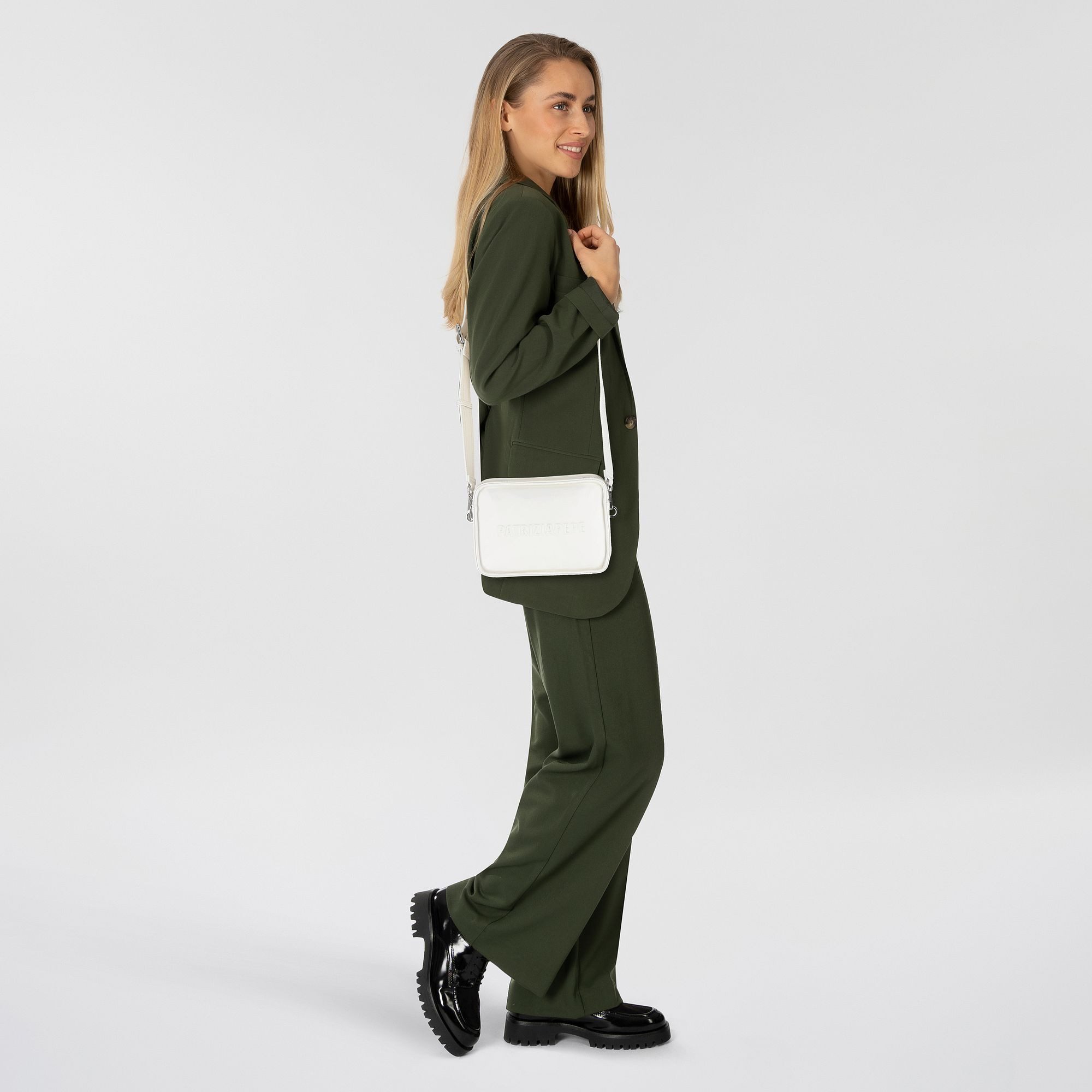 Patrizia Pepe Umhängetasche (Im)Perfection, Leder