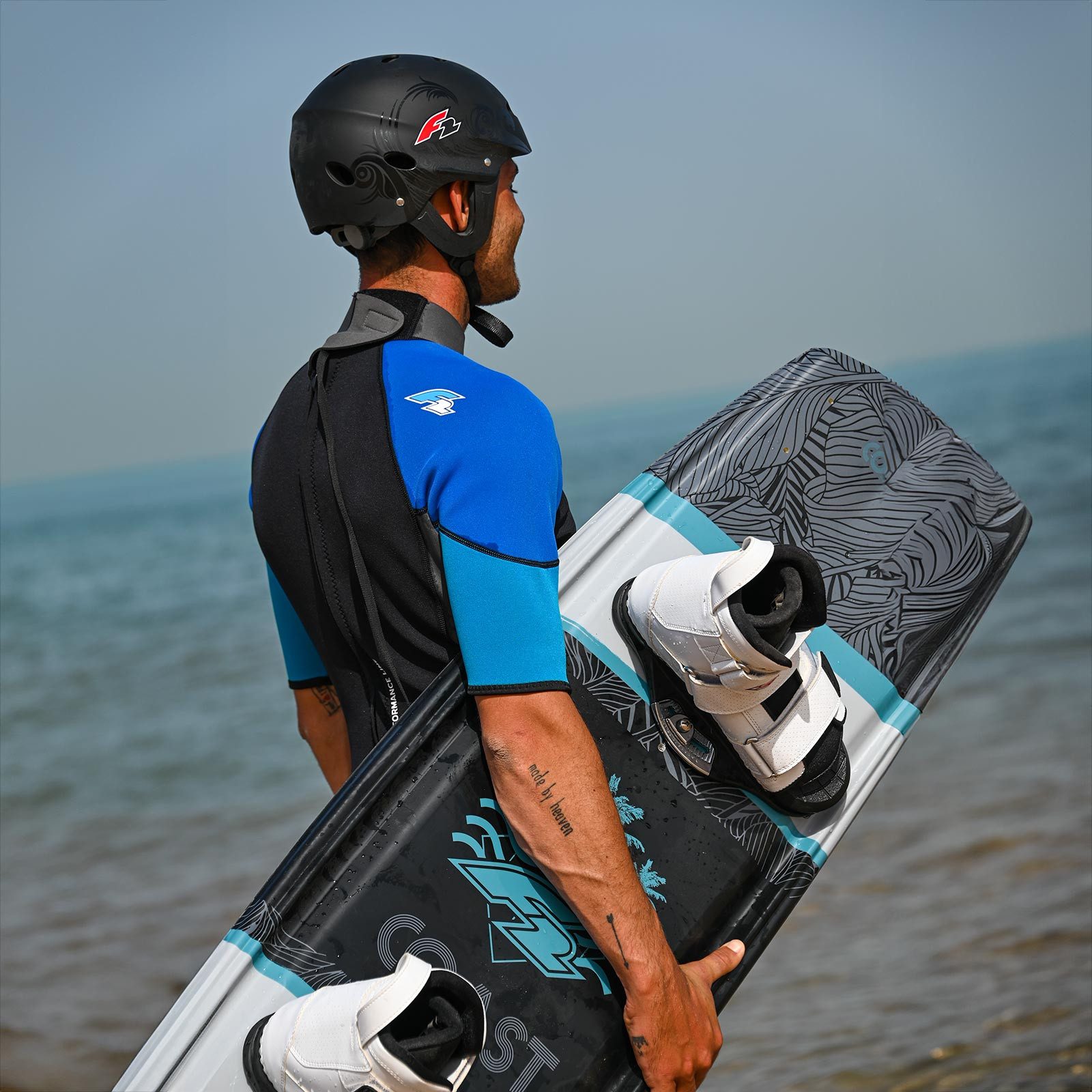 F2 Neoprenanzug F2 Herren Neopren Anzug Rebel - Shorty 3/2 mm XS Rot 2024/25