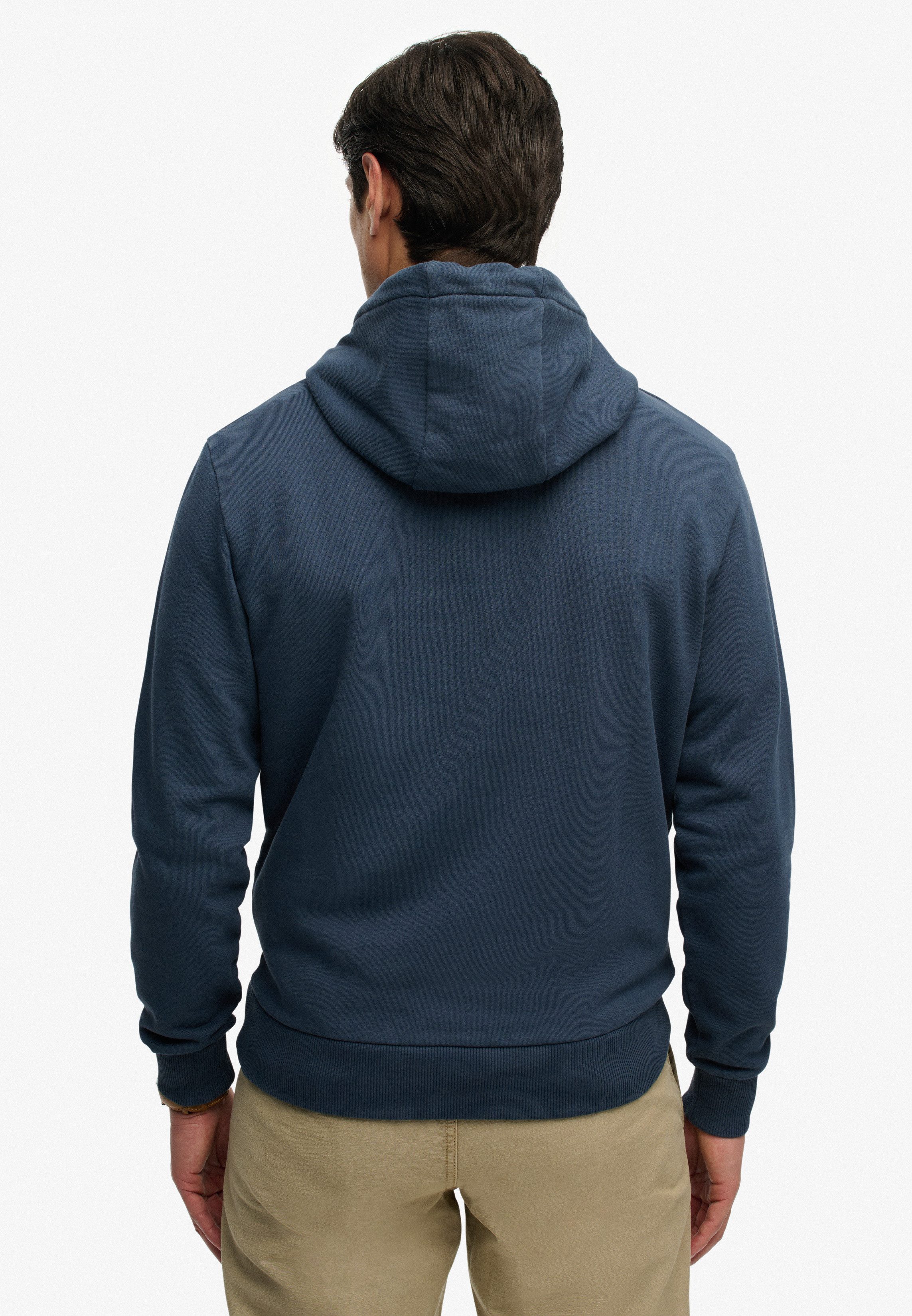 Superdry Kapuzensweatshirt ATH ESS HOODIE aus Baumwolle und Polyester, Loose Fit, mit Print
