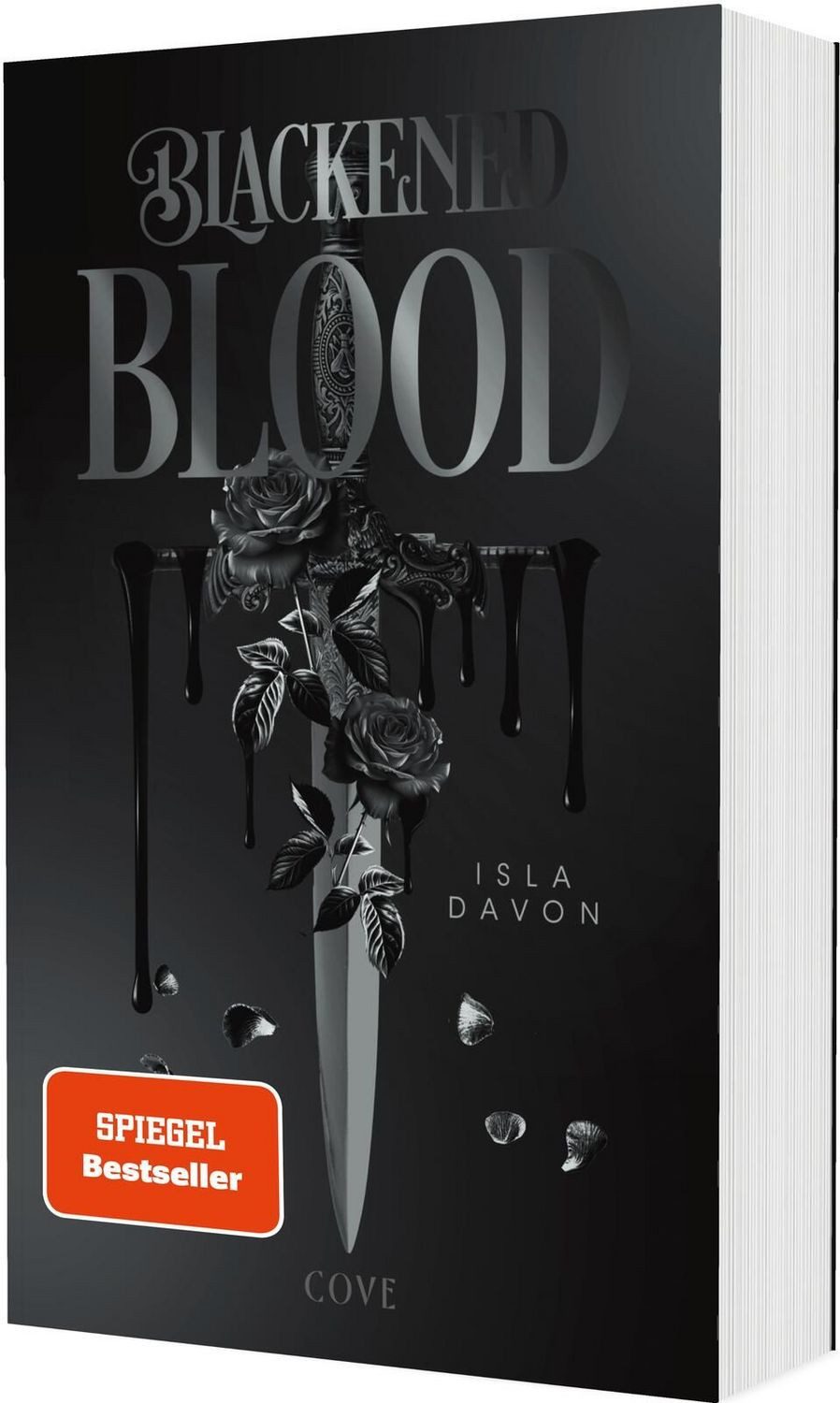 Blackened Blood (Blackened Blade 3) / Isla Davon