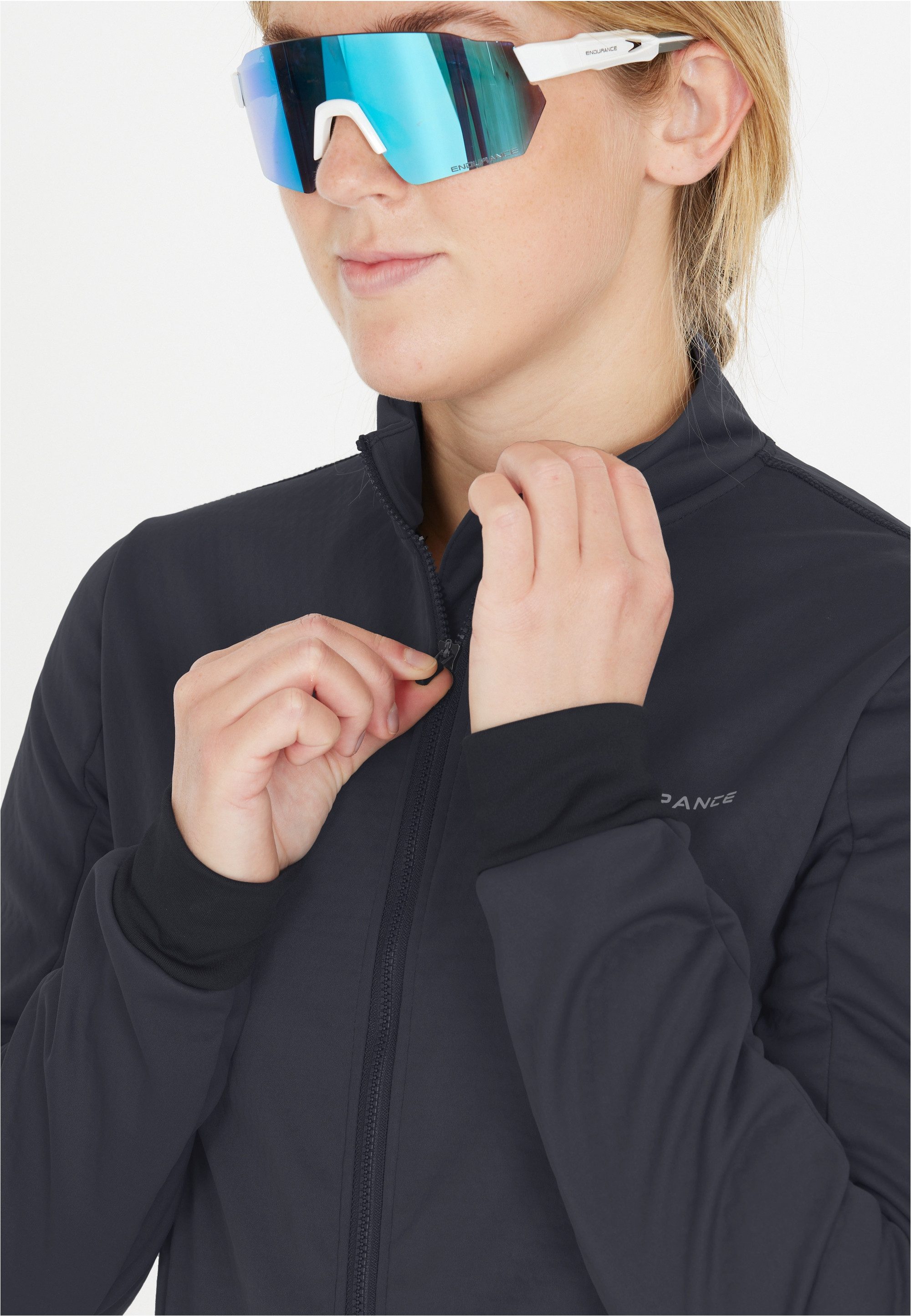 ENDURANCE Fahrradjacke Titan aus winddichtem Material