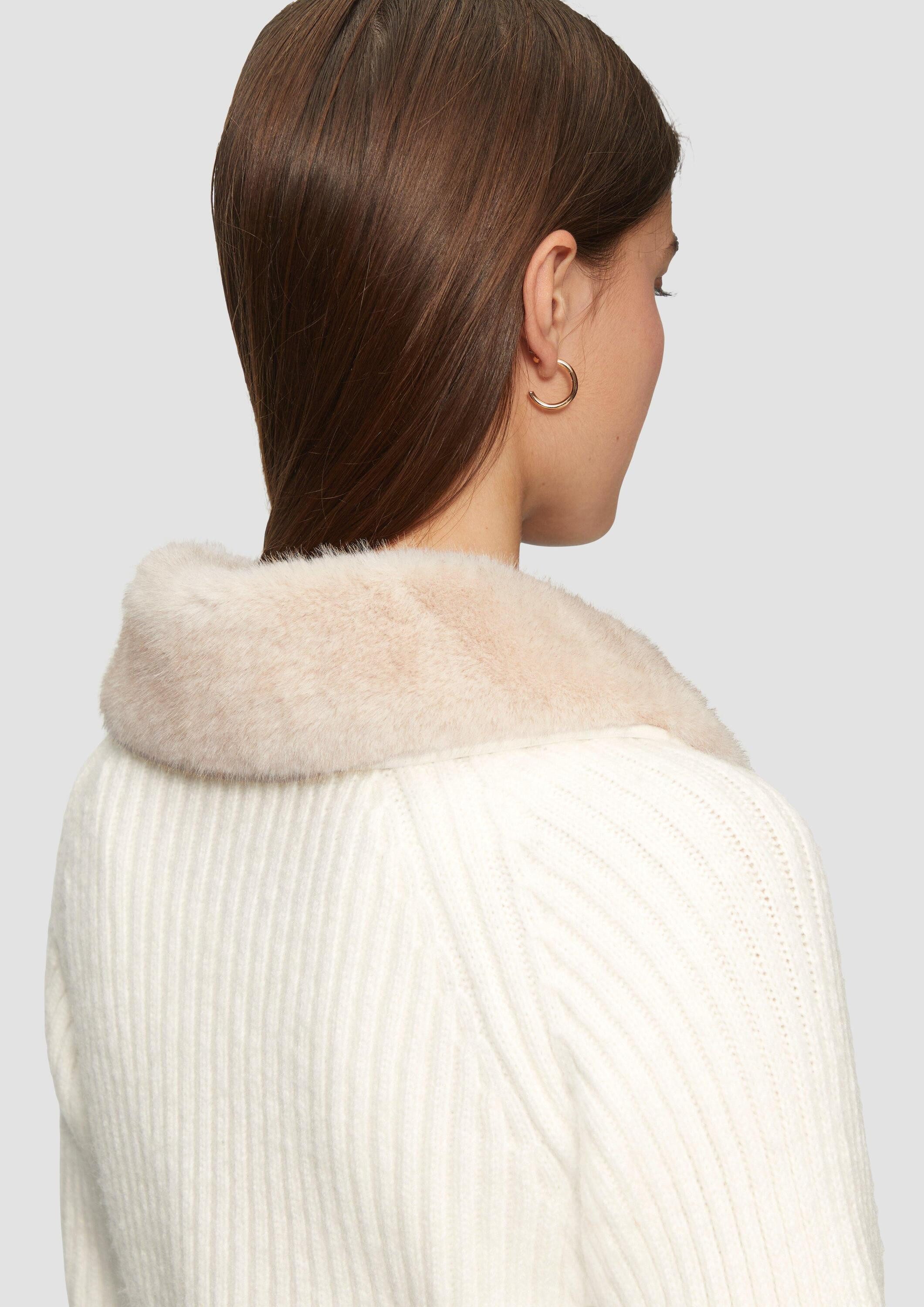 QS Cardigan Strickjacke Verkürzte Strickjacke mit Kragen in Pelzoptik