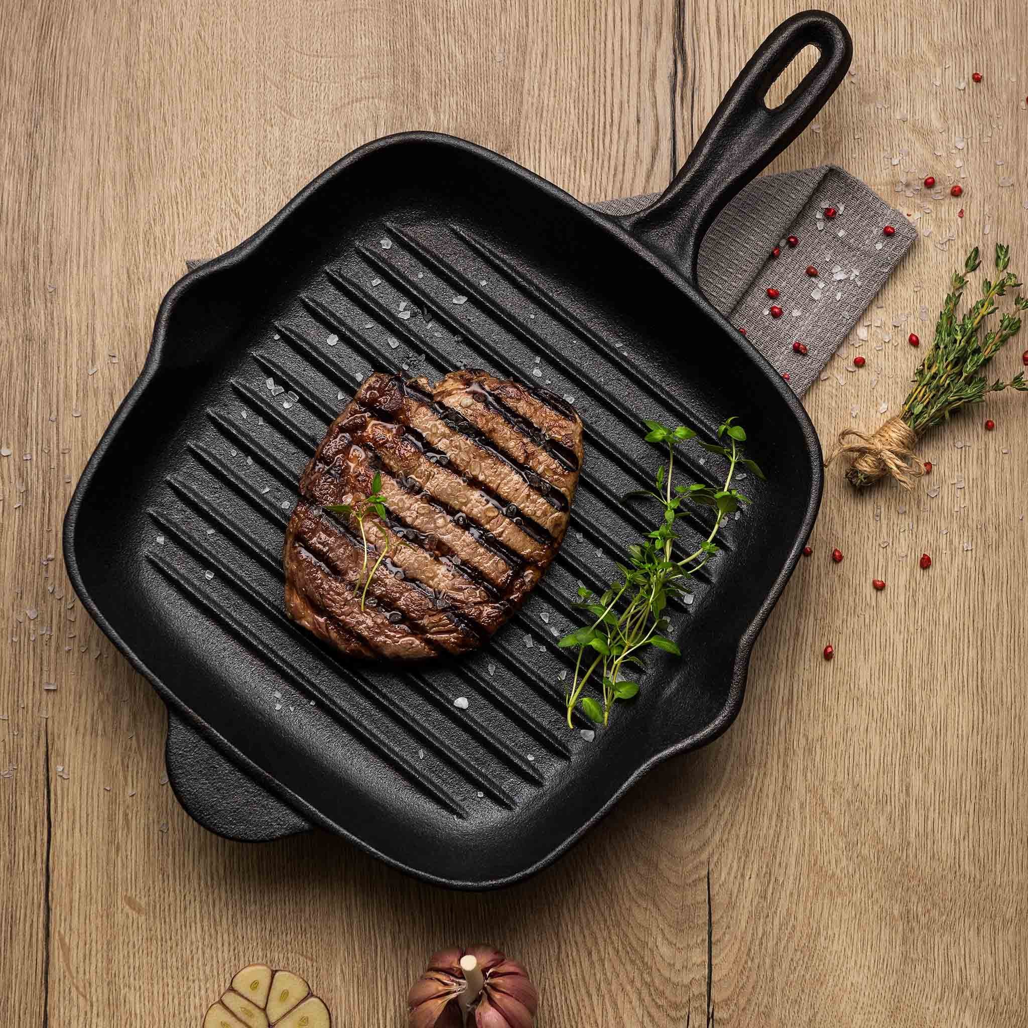 Tramontina Grillpfanne BLACK Gusseisen, optimale Wärmeleitung, markante Röststreifen, Gusseisen (1-tlg), für Induktion, Grill, BBQ, Pre-Seasoned