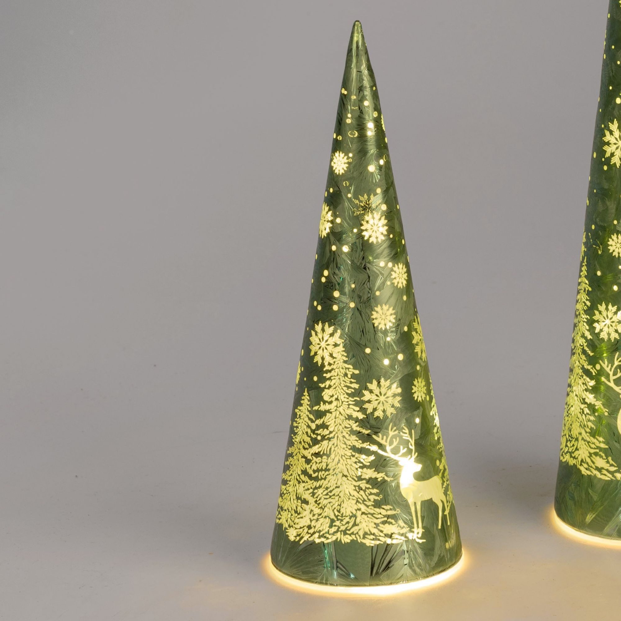 Kunstbaum Frosty Winterzeit, formano, Höhe 25 cm, Mit Timerfunktion, Grün, Motiv: Winterwald