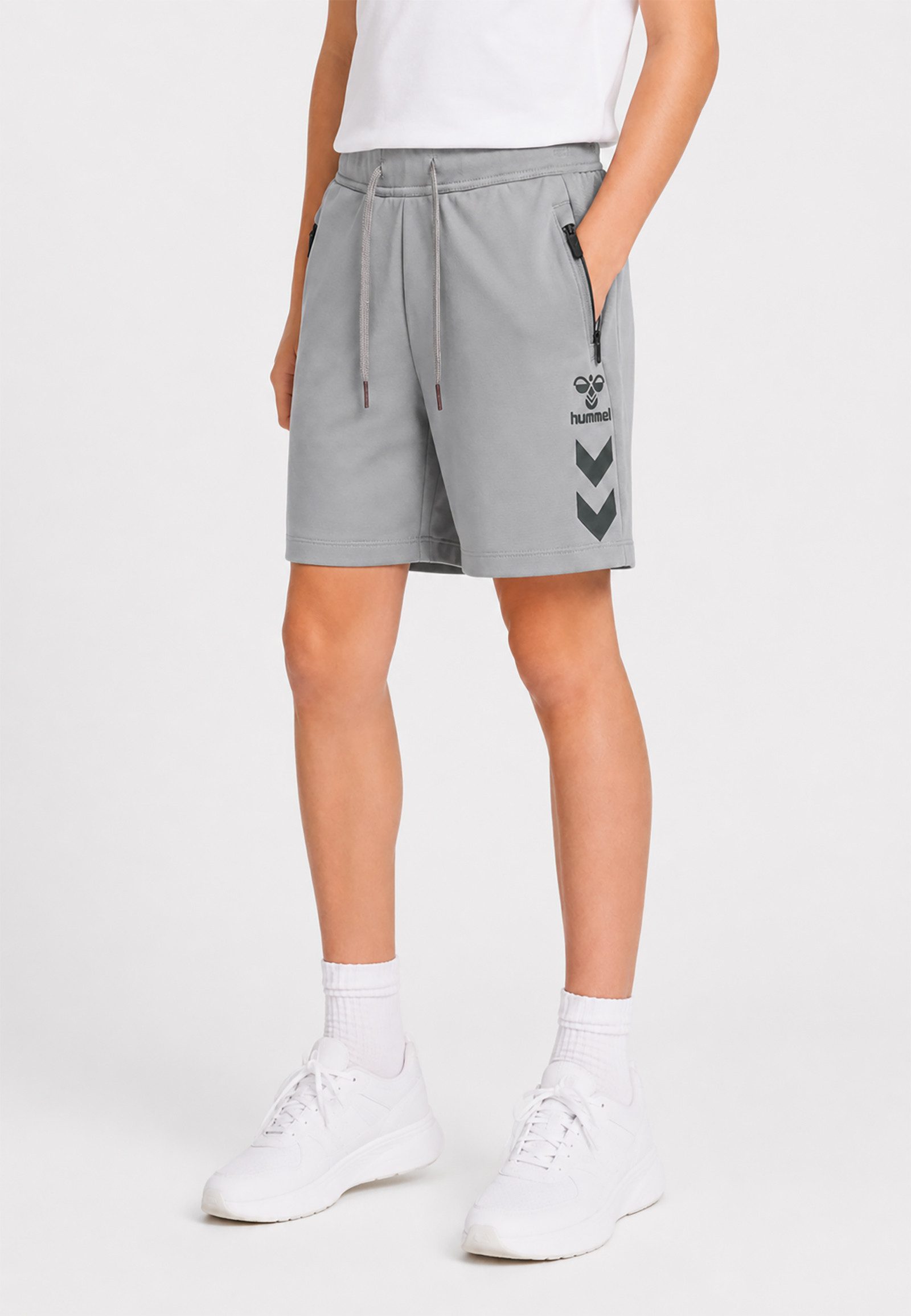 hummel Shorts Sportlicher Look Kordelzug Logo Print Reißtasche Bund (1-tlg) hmlCIMA 2.0 SHORTS KIDS