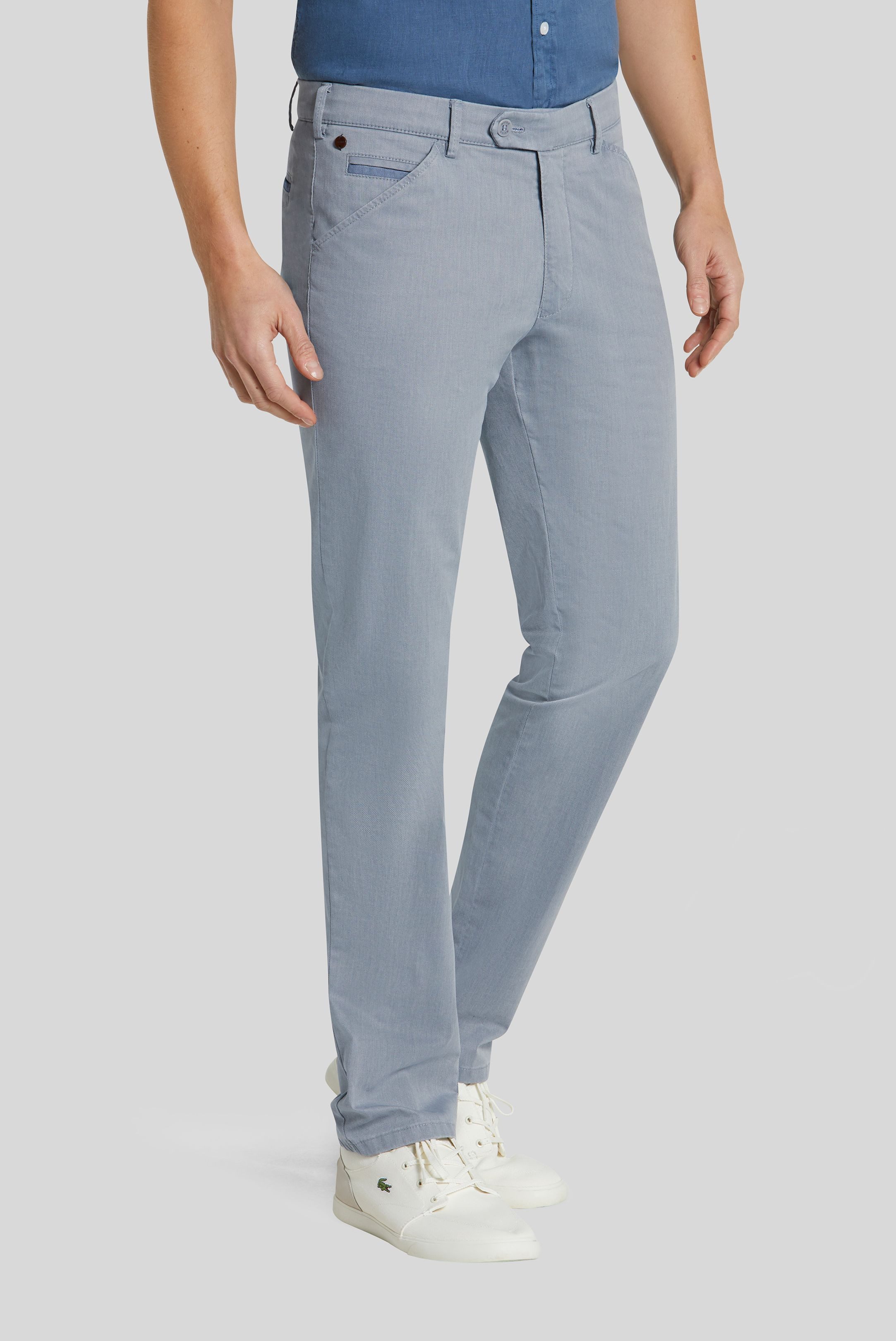 Chinos