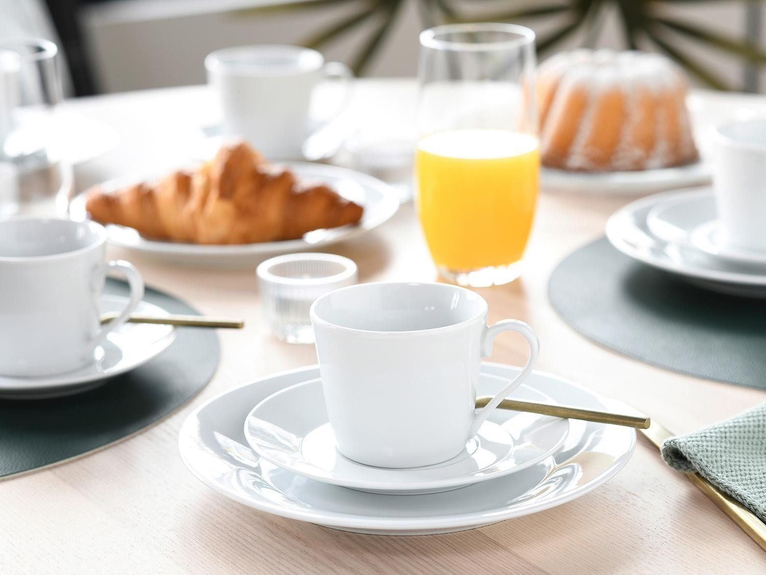CreaTable Kaffeeservice Kaffeeservice 18 tlg., Weiß, Porzellan, (18-tlg), 6 Personen, Porzellan, spülmaschinenfest und mikrowellengeeignet