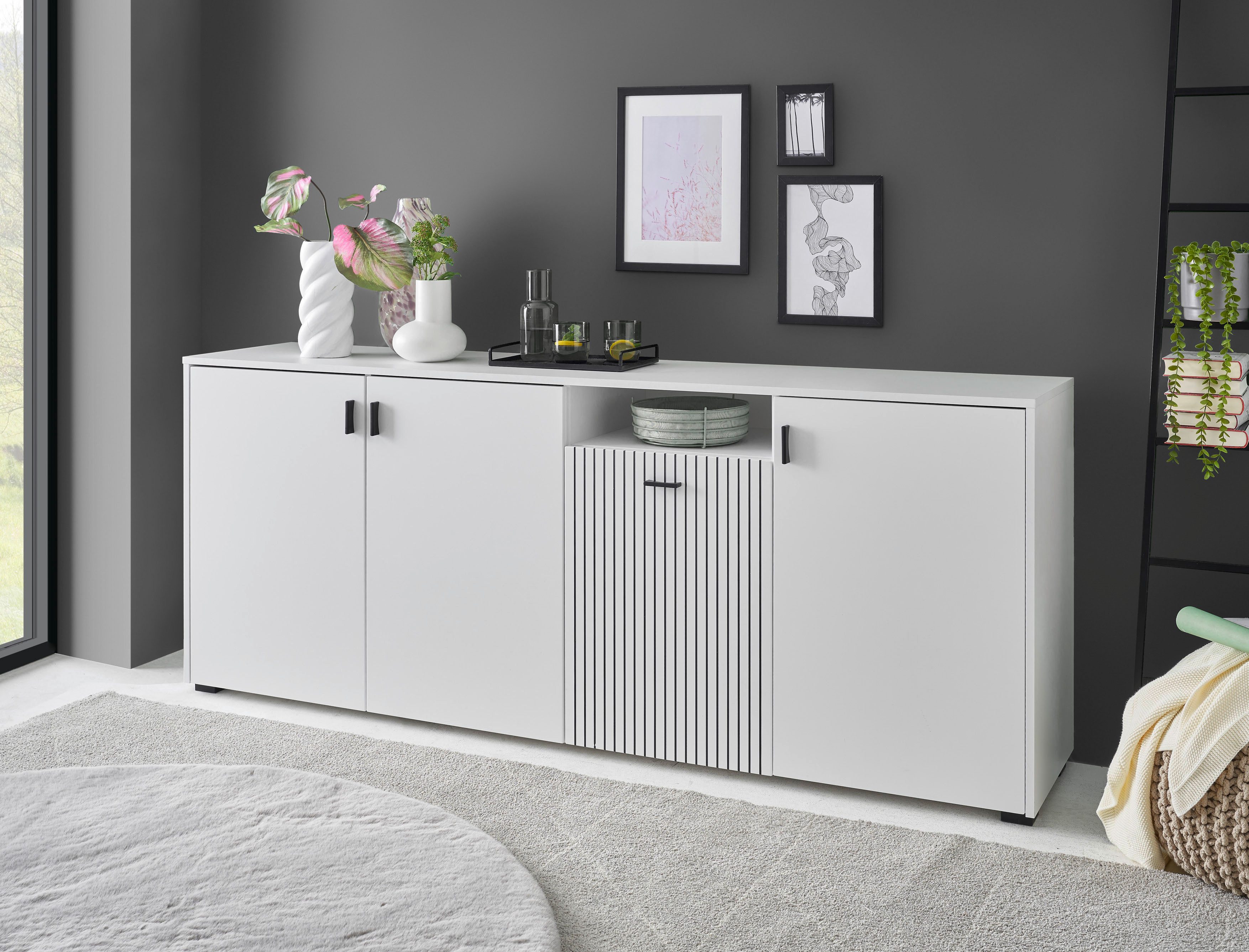 Home affaire Sideboard Hudson, in moderner Trendfarbe, Griffe aus Metall (Schwarz), Breite 200 cm