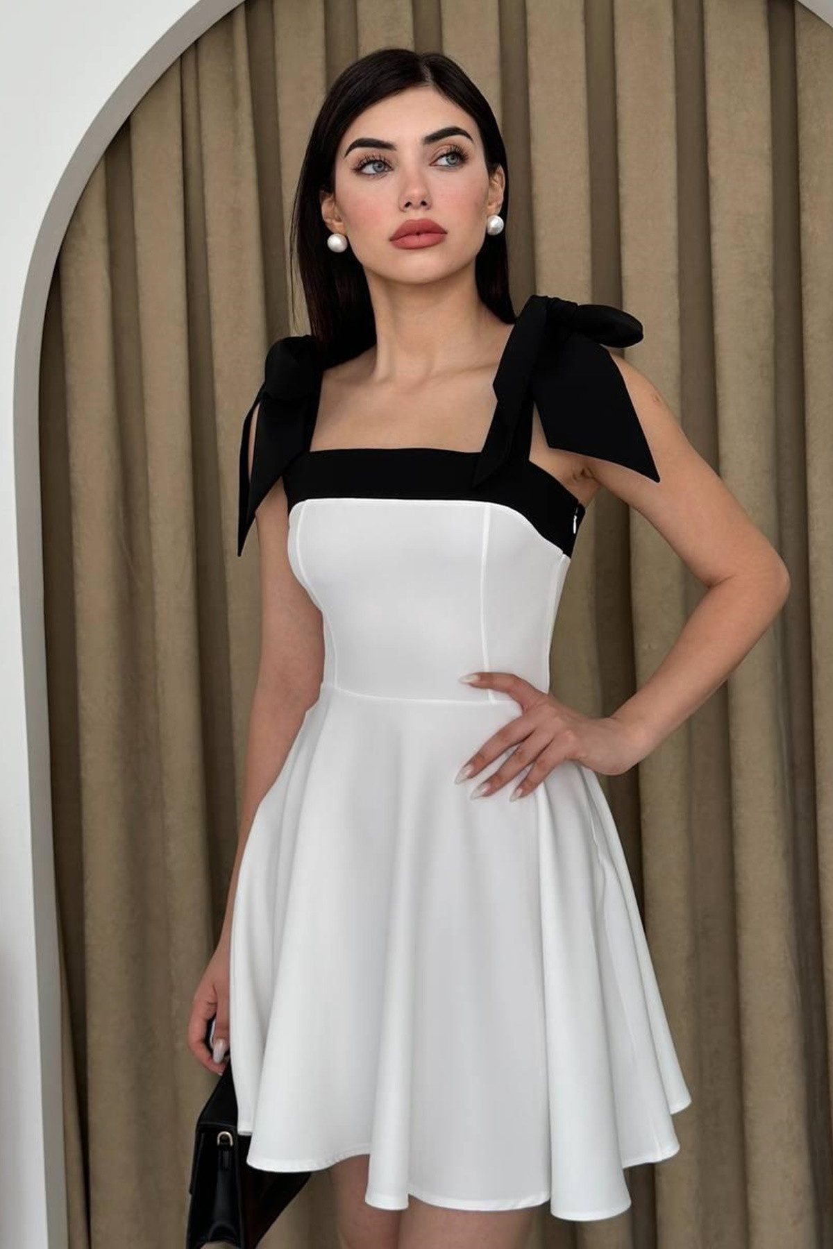 WOMAN VISION Minikleid Trägerloses Minikleid mit ausgestelltem Rock und Ausschnitt – Bild 4 von 5