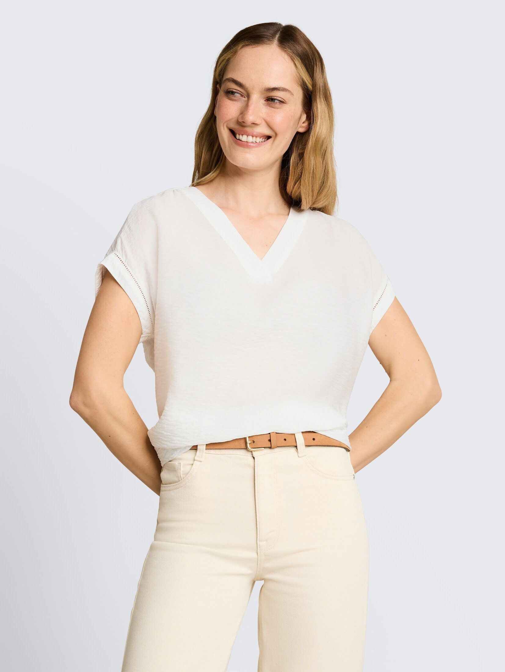TOM TAILOR Kurzarmbluse Blusen & Shirts Loose Fit Bluse mit V-Ausschnitt