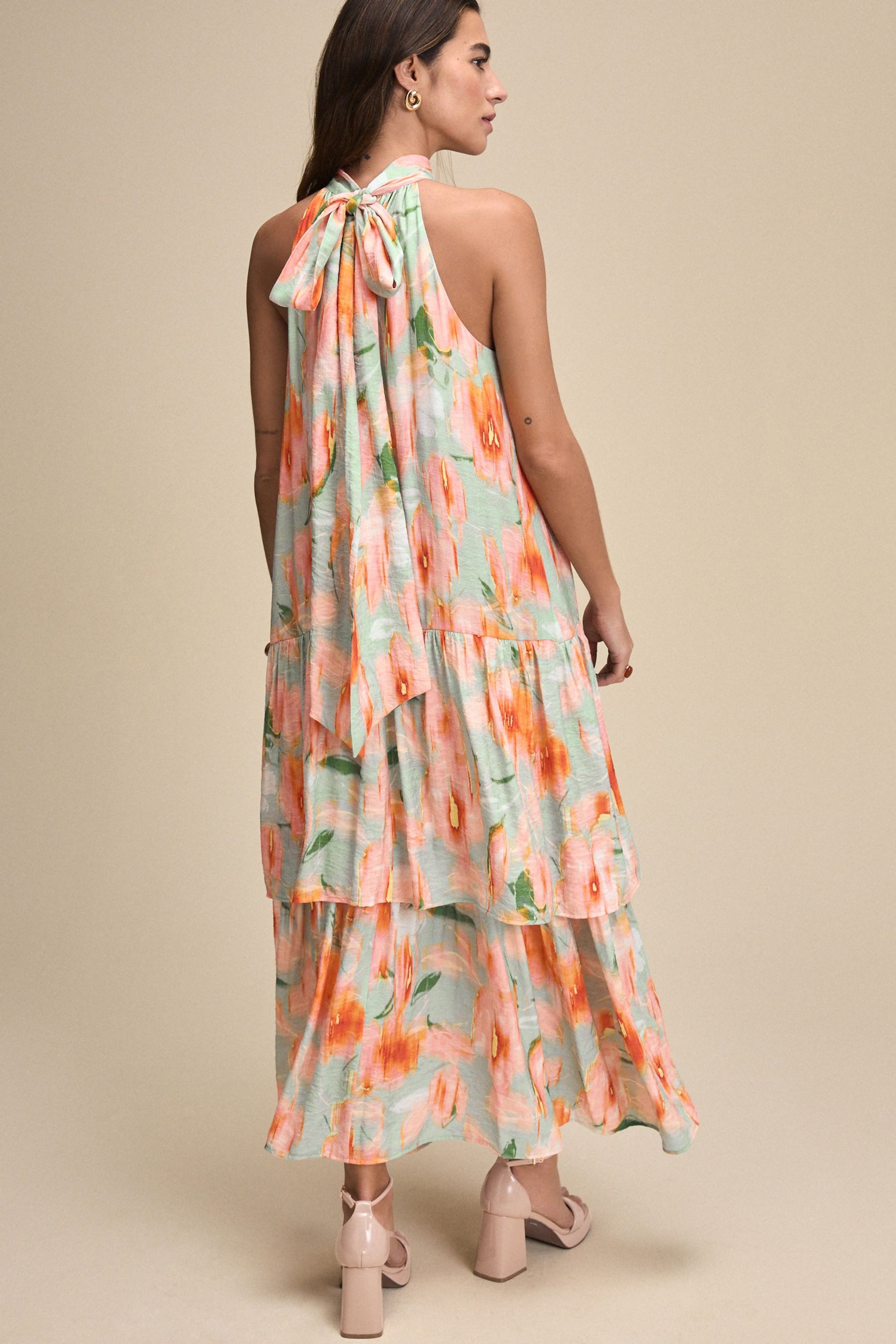 Next Maxikleid Maxi-Lagenkleid mit Neckholder und Bindedetail (1-tlg) günstig online kaufen