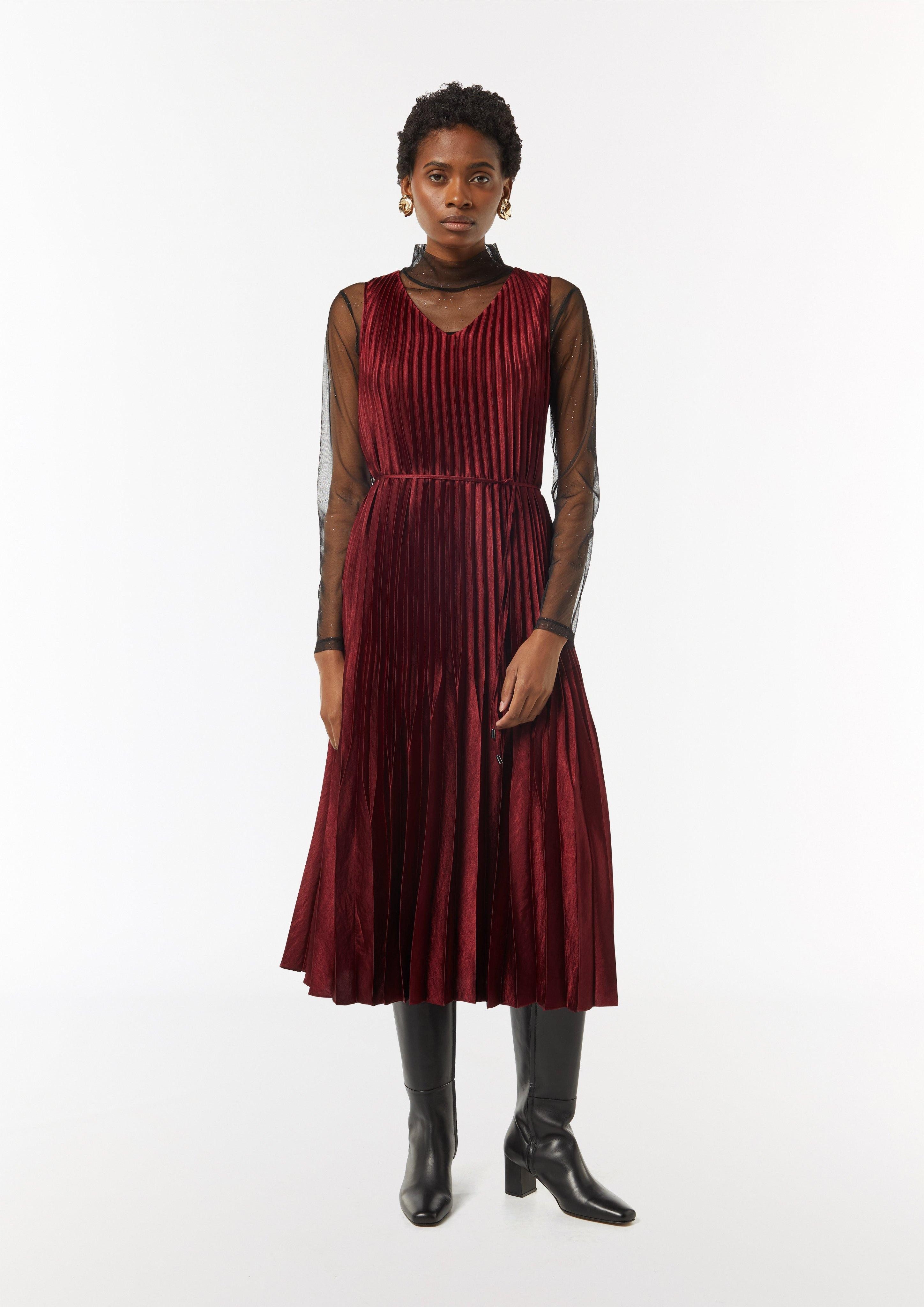Maxikleid Plissee-Kleid aus Viskose mit Gürtel