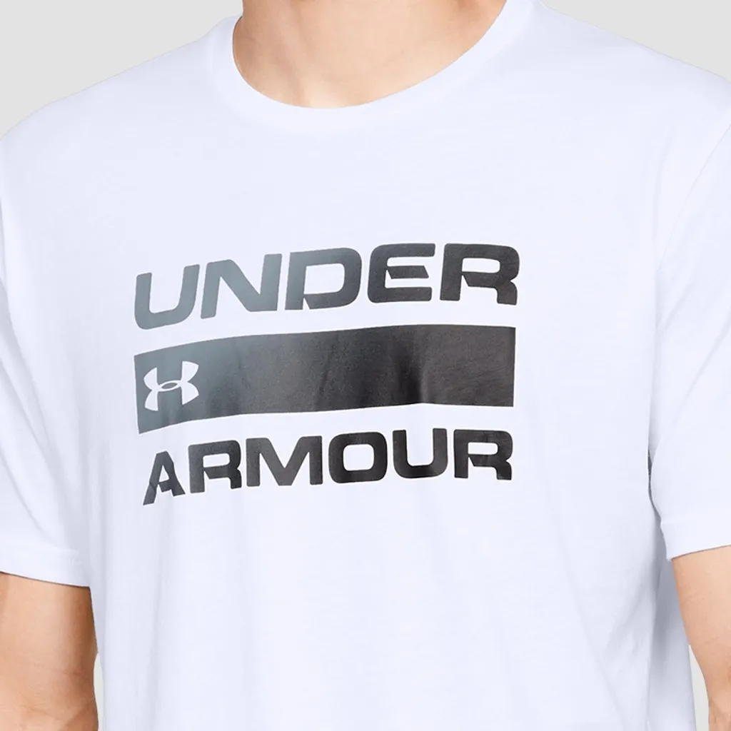 Herren UA Weiß Wordmark Under T-Shirt Issue Armour® Team Kurzarm-Oberteil
