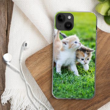 MuchoWow Handyhülle Kätzchen - Katze - Korb - Mädchen - Kinder - Jungen - Kinder, Handyhülle Telefonhülle Apple iPhone 14 Plus