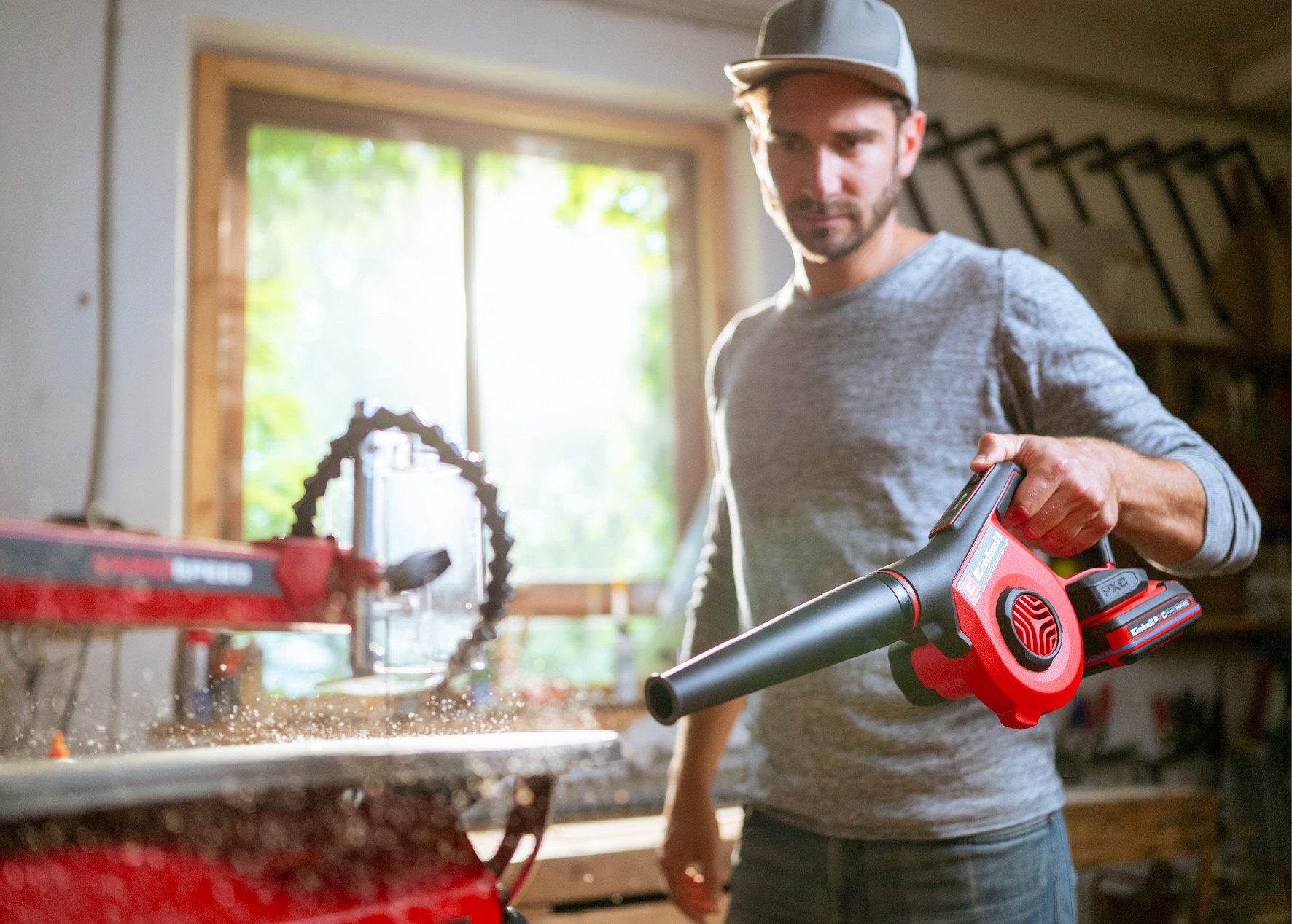 Einhell Akku-Laubbläser TE-CB 18/270 Li - Solo, ohne Akku und Ladegerät – Bild 4 von 5