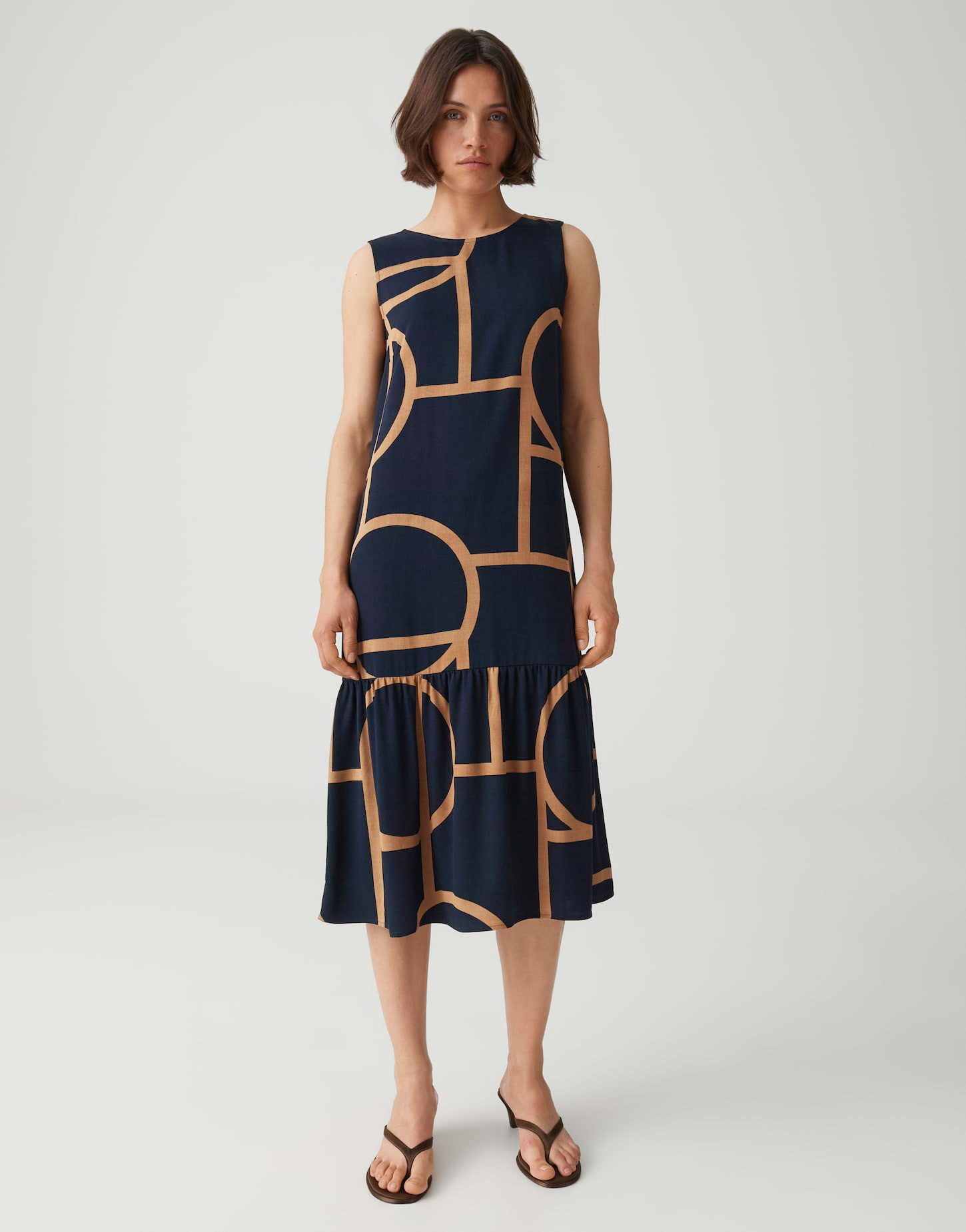 OPUS Midikleid mit grafischem Muster Volants sorgen für feminine Bewegung